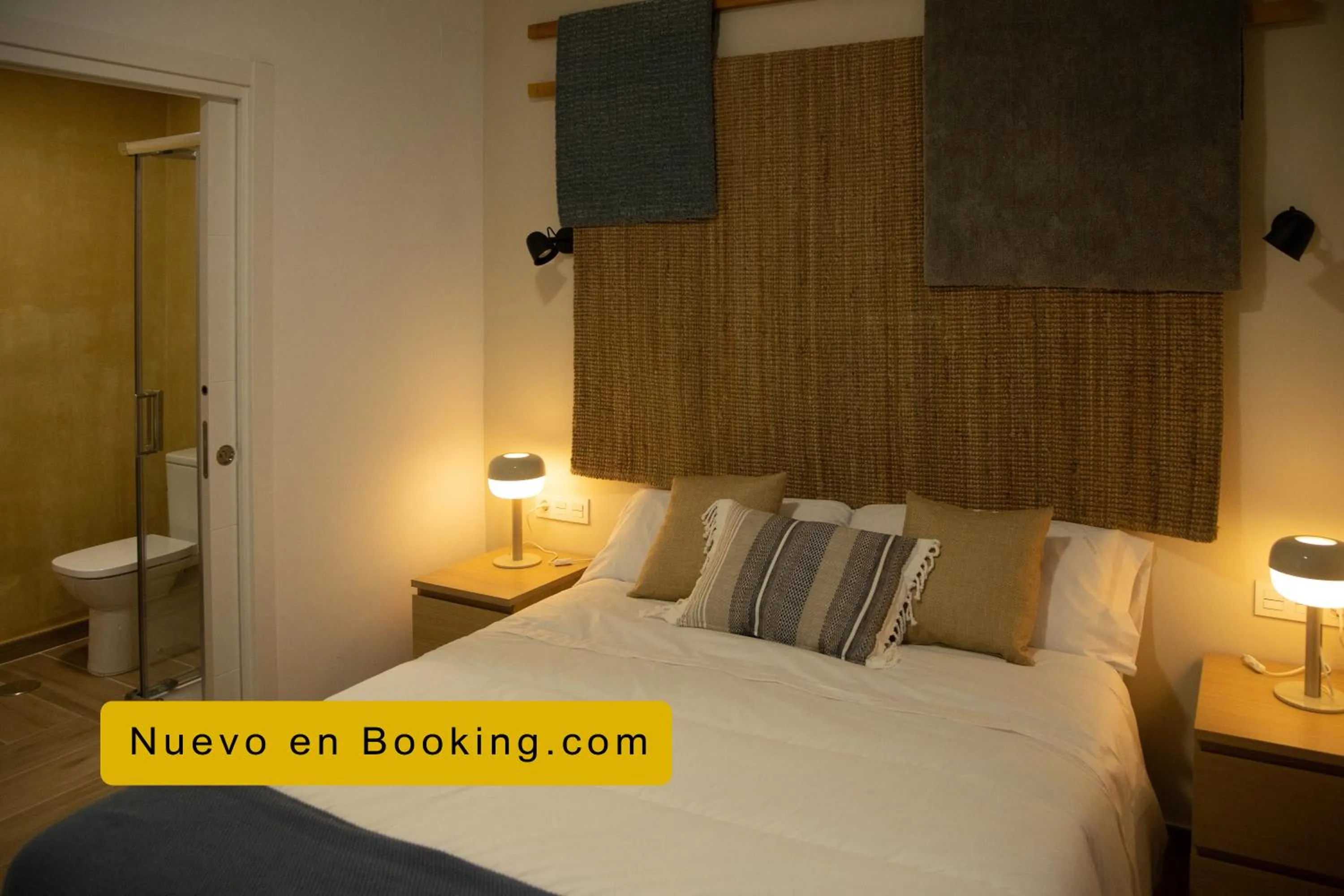 Photo of the whole room, Bed in HOTEL LOS ALAMOS BOUTIQUE