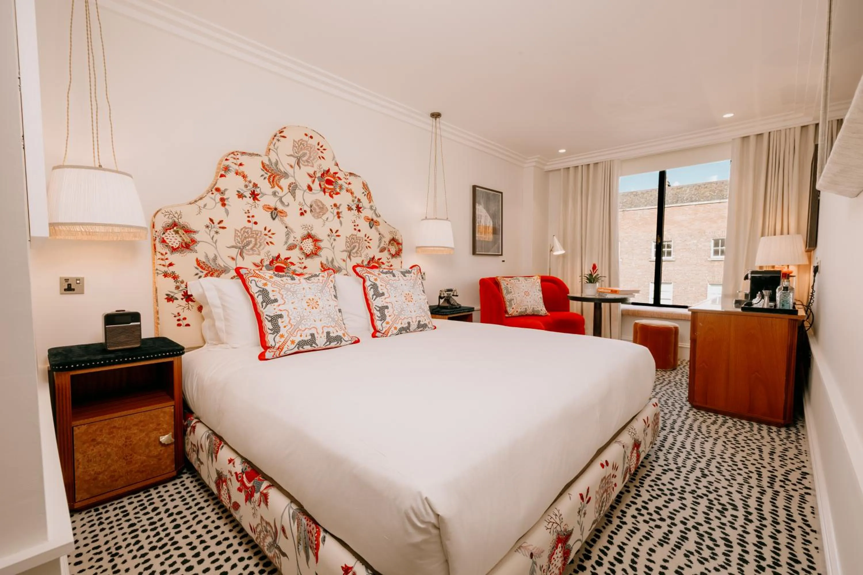 Bedroom, Bed in The Leinster