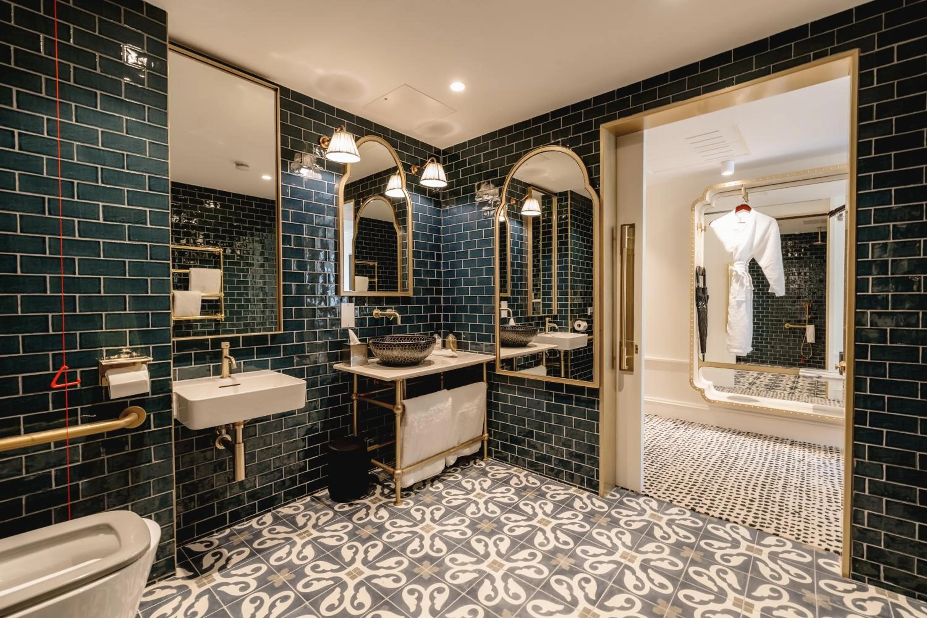 Bathroom in The Leinster