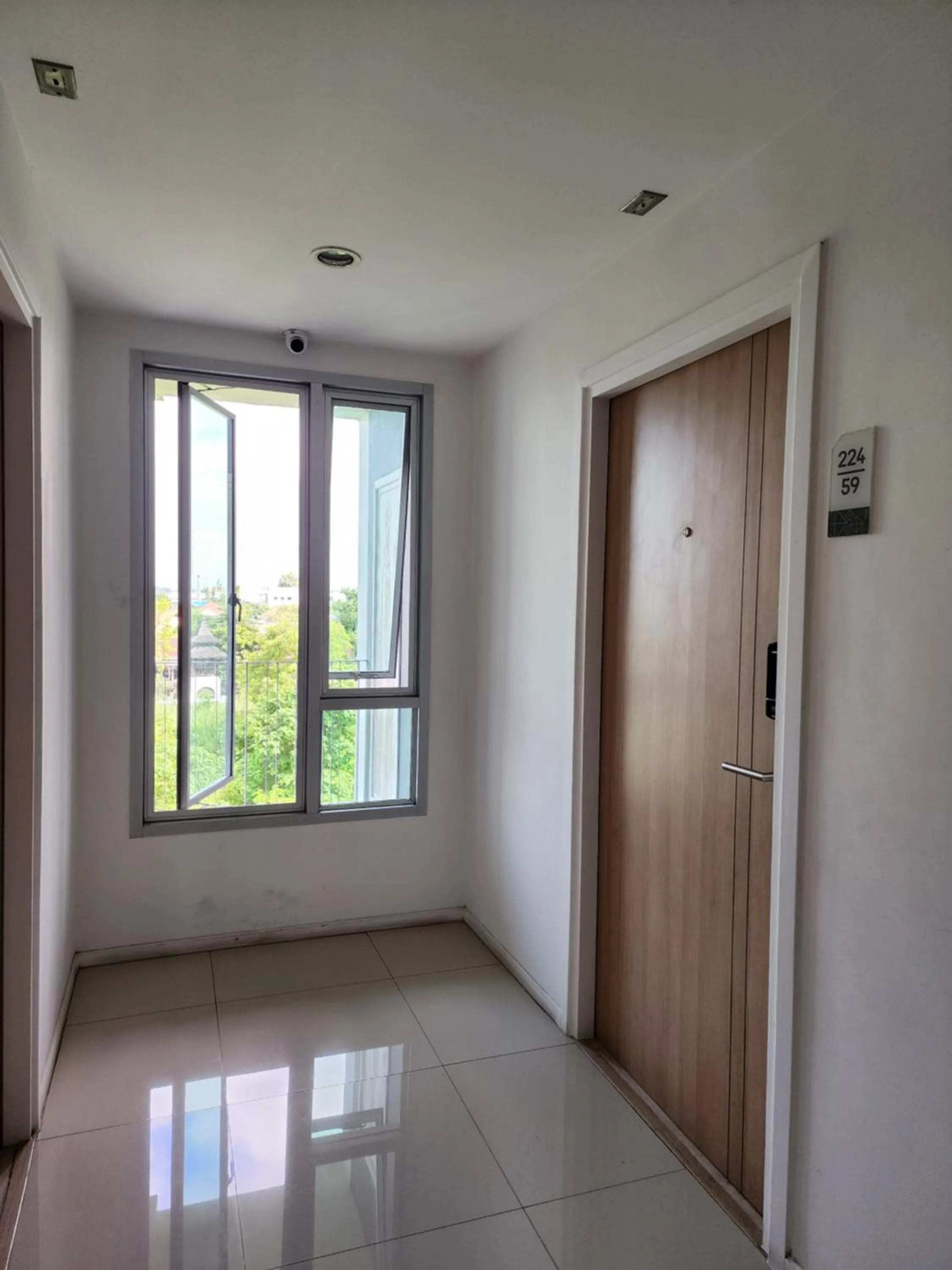 Property building in Family Suit 2 Bedrooms 2 Bathrooms in Chiang Mai