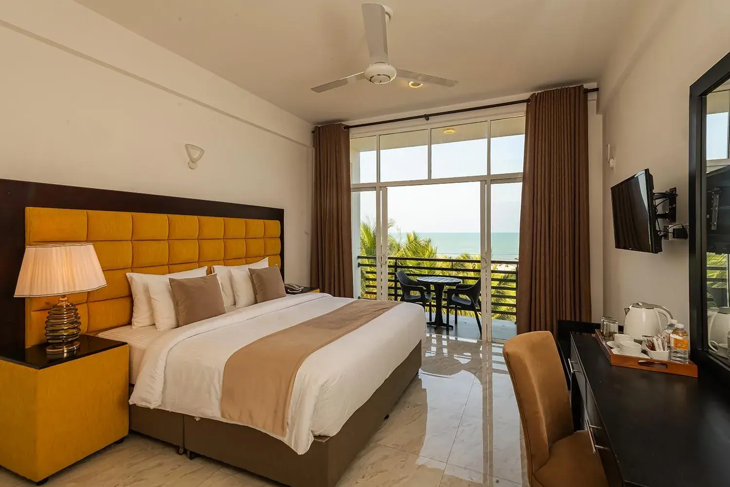 Deluxe Double Room with Balcony and Sea View - single occupancy in Beverly Beach Negombo Deluxe Double Room with Balcony and Sea View - single occupancy in Beverly Beach Negombo
