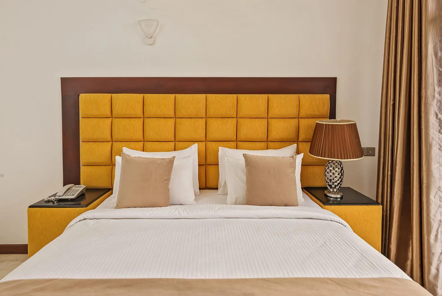 Photo of the whole room in Beverly Beach Negombo