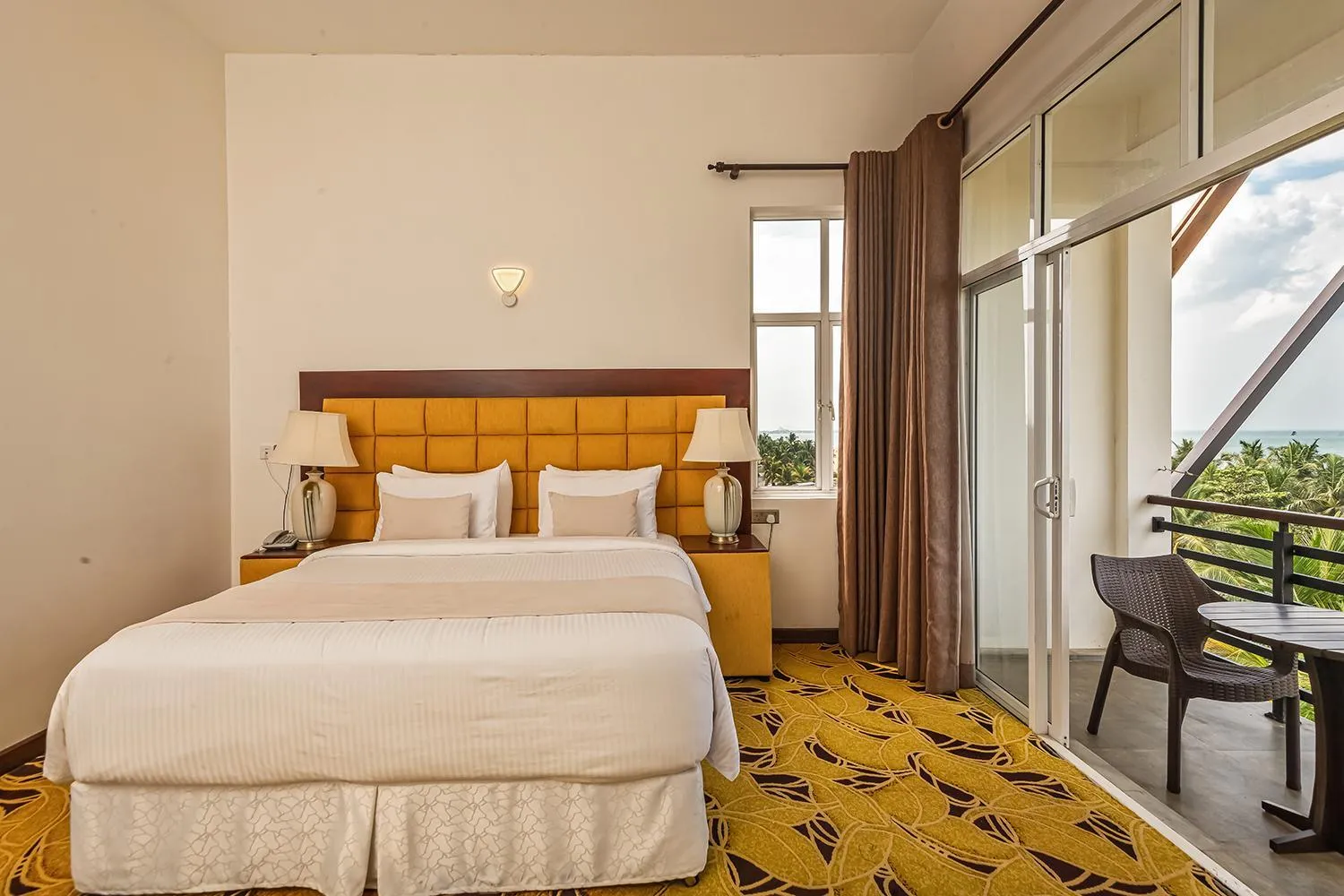 Photo of the whole room in Beverly Beach Negombo