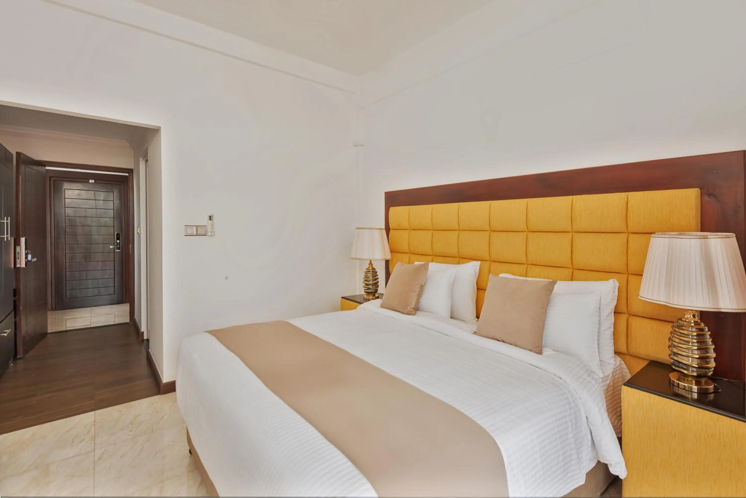 Photo of the whole room in Beverly Beach Negombo