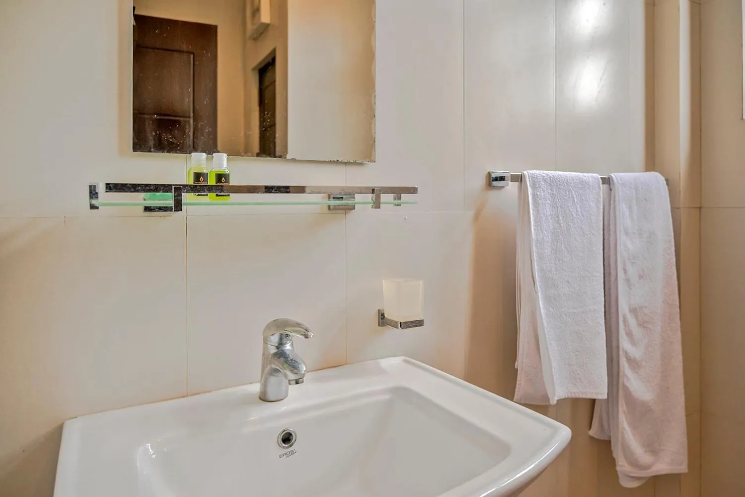 Bathroom in Beverly Beach Negombo