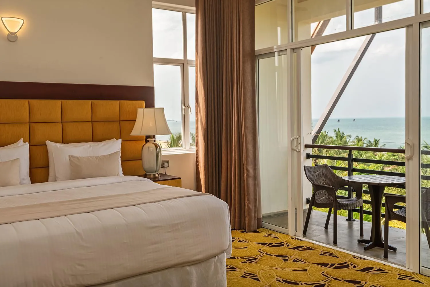 Photo of the whole room in Beverly Beach Negombo