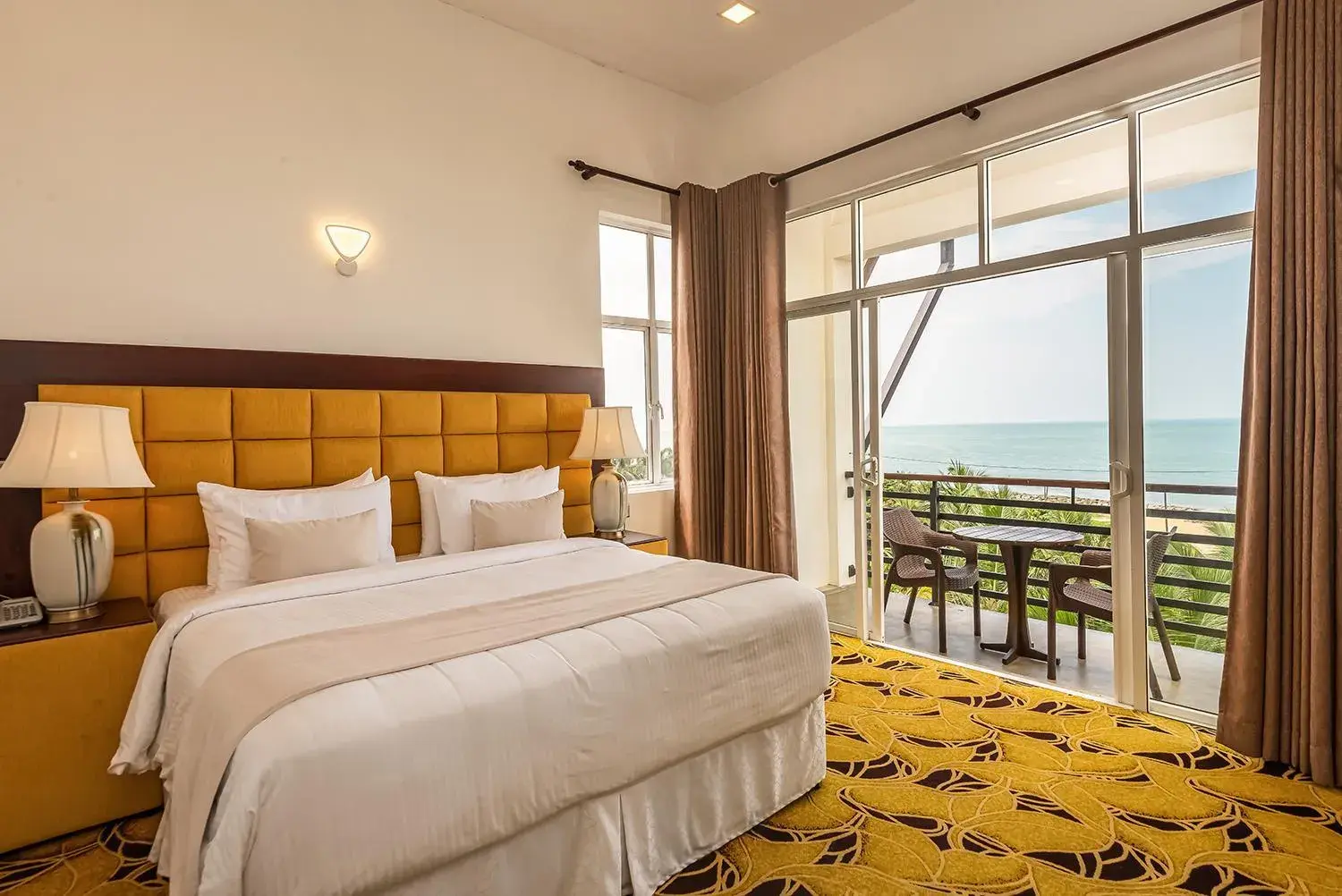 Superior double room with sea view - single occupancy in Beverly Beach Negombo Superior double room with sea view - single occupancy in Beverly Beach Negombo