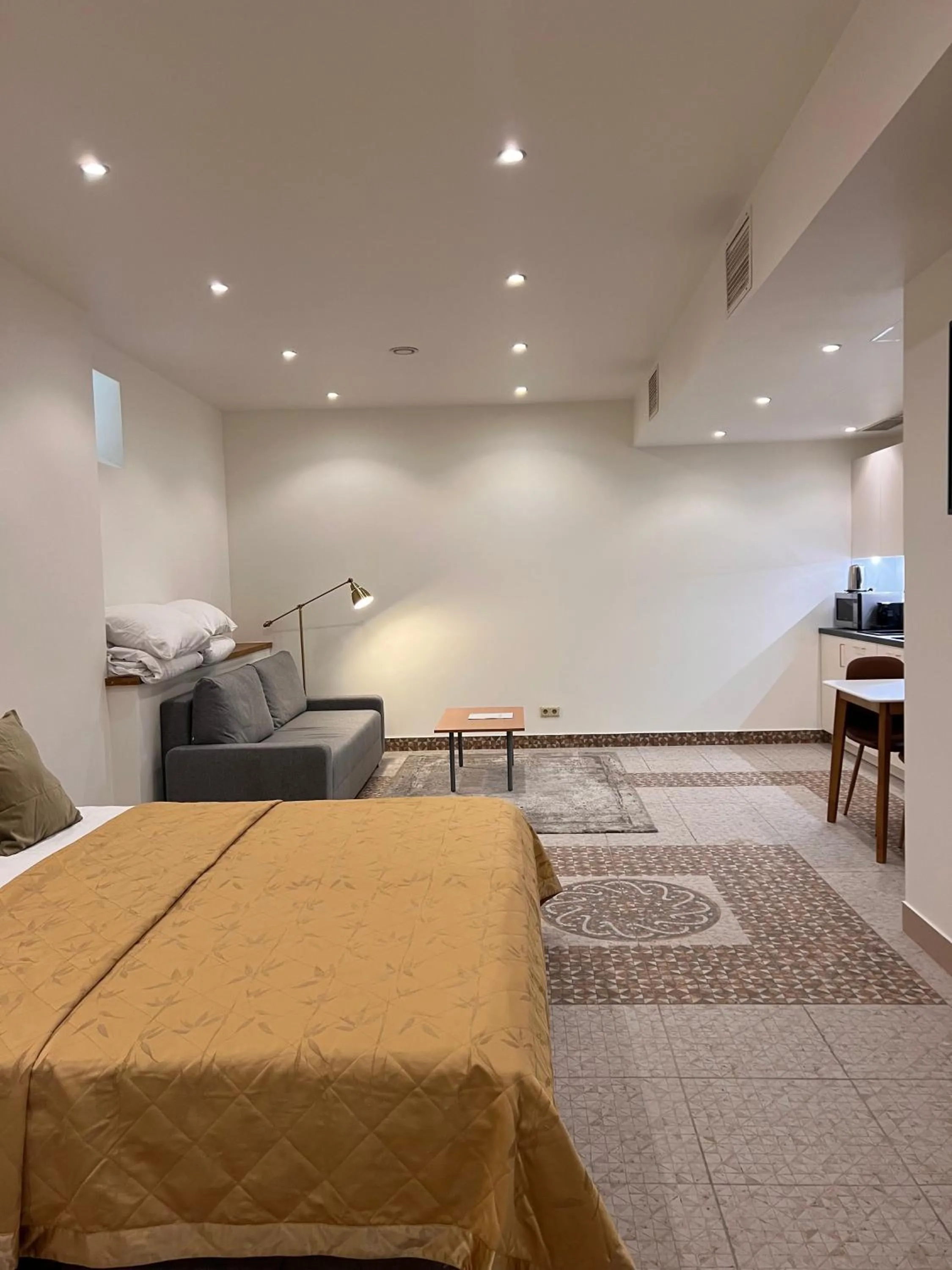 View (from property/room), Bed in CATHEDRAL Old Town Suites