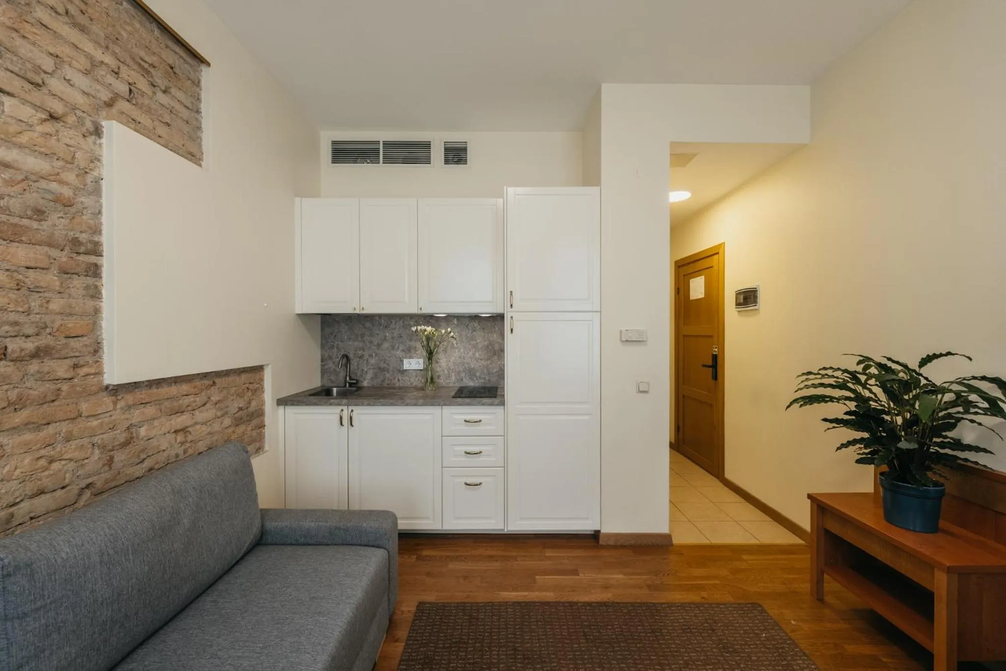 Kitchen or kitchenette in CATHEDRAL Old Town Suites