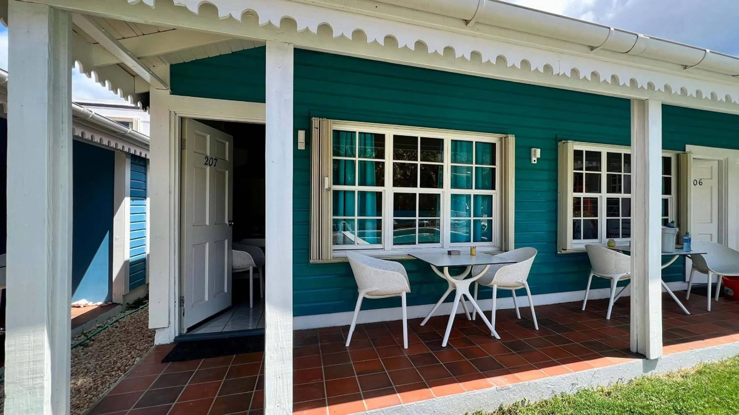 Patio in Talk of the Town Inn & Suites - St Eustatius