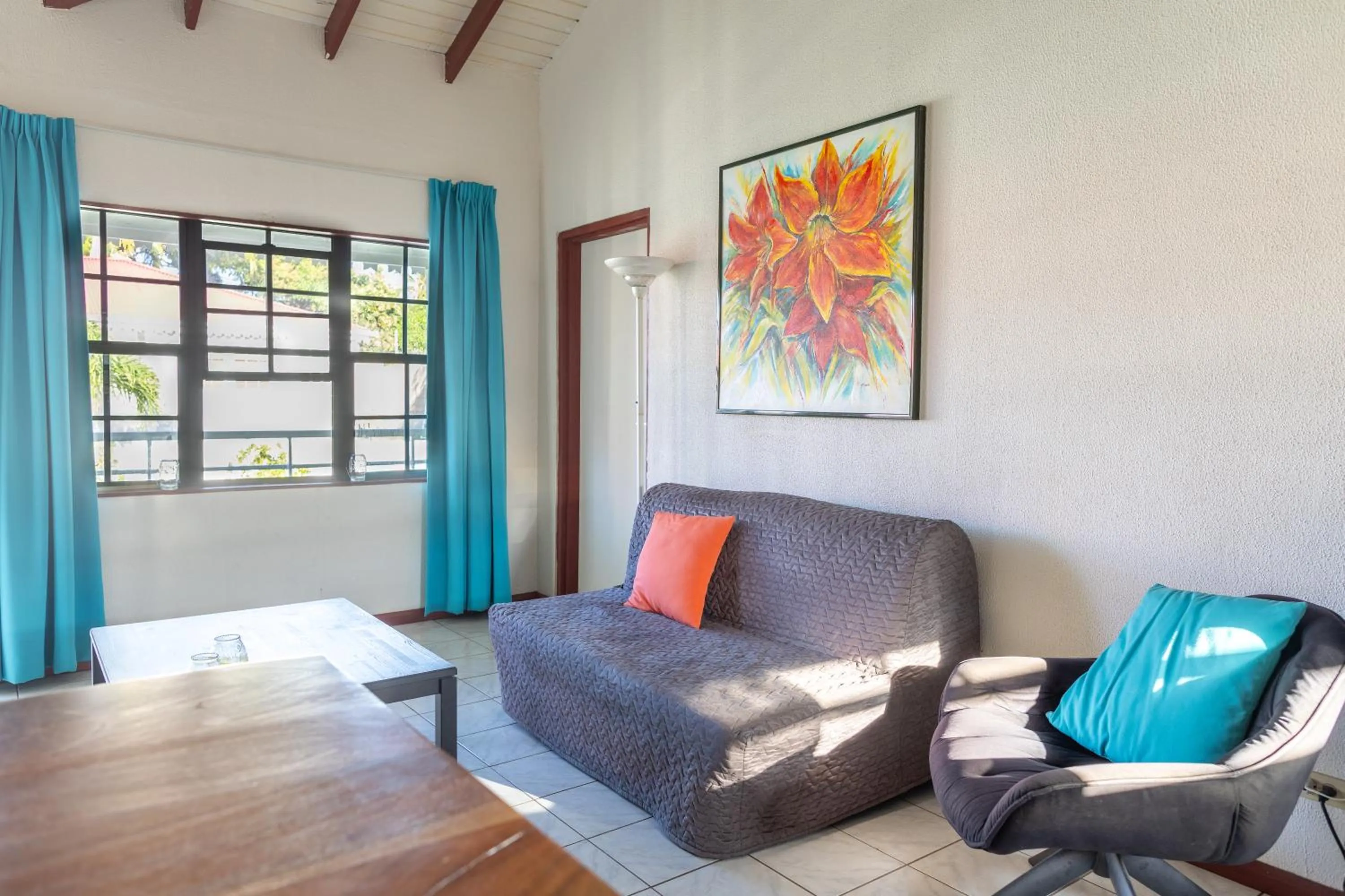 Living room in Talk of the Town Inn & Suites - St Eustatius