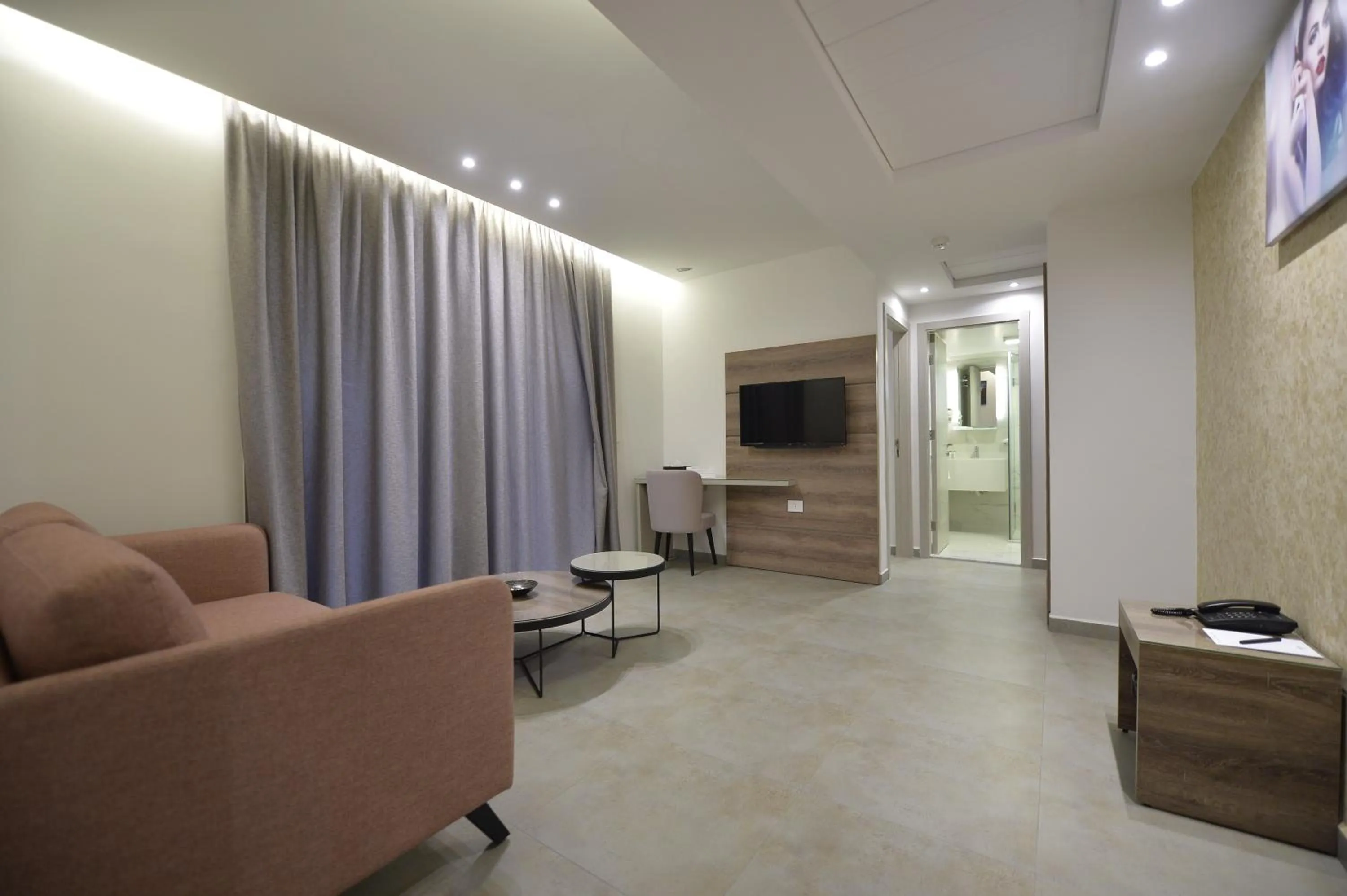 TV and multimedia in Zett hotel