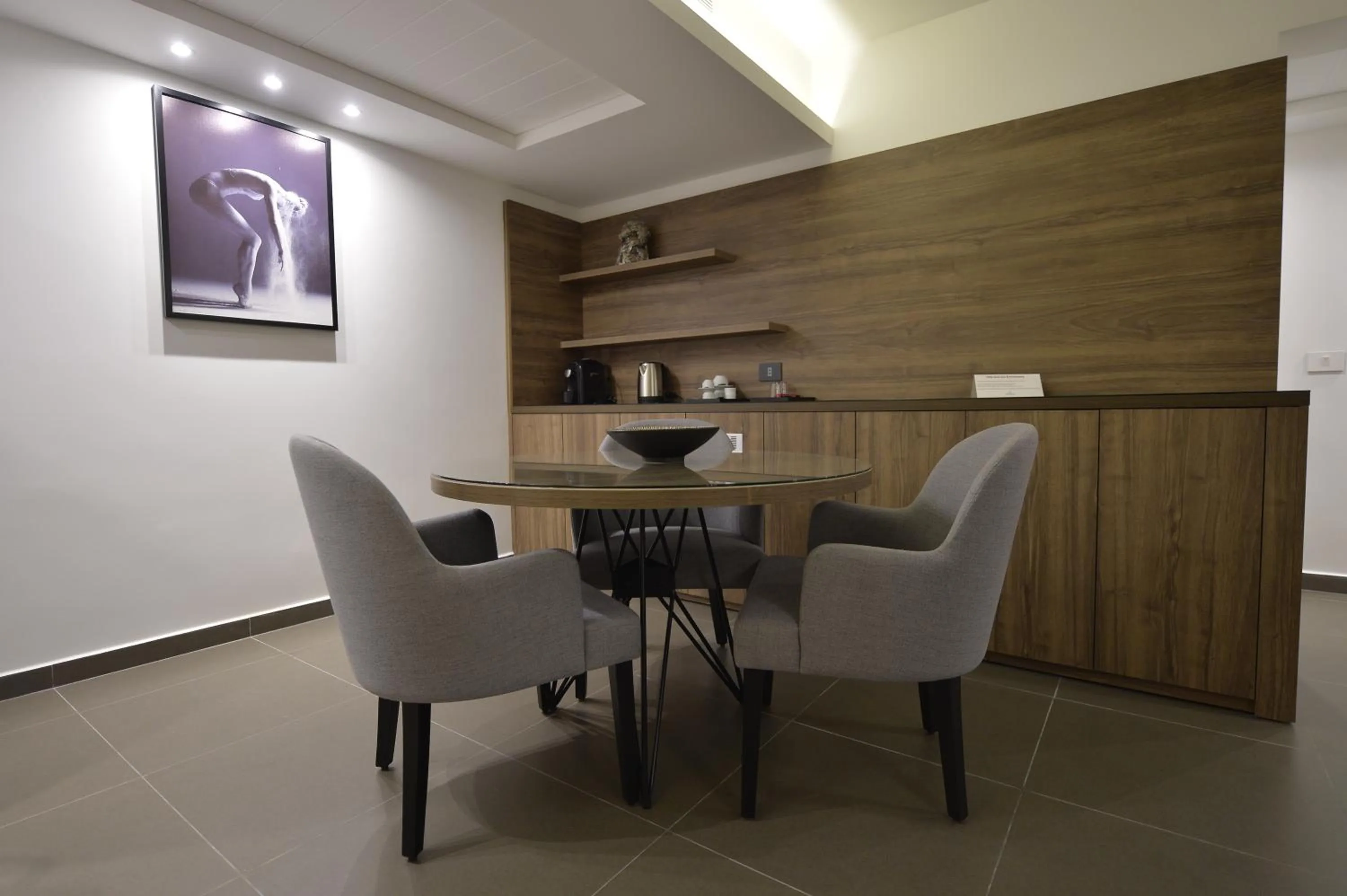 Dining area in Zett hotel