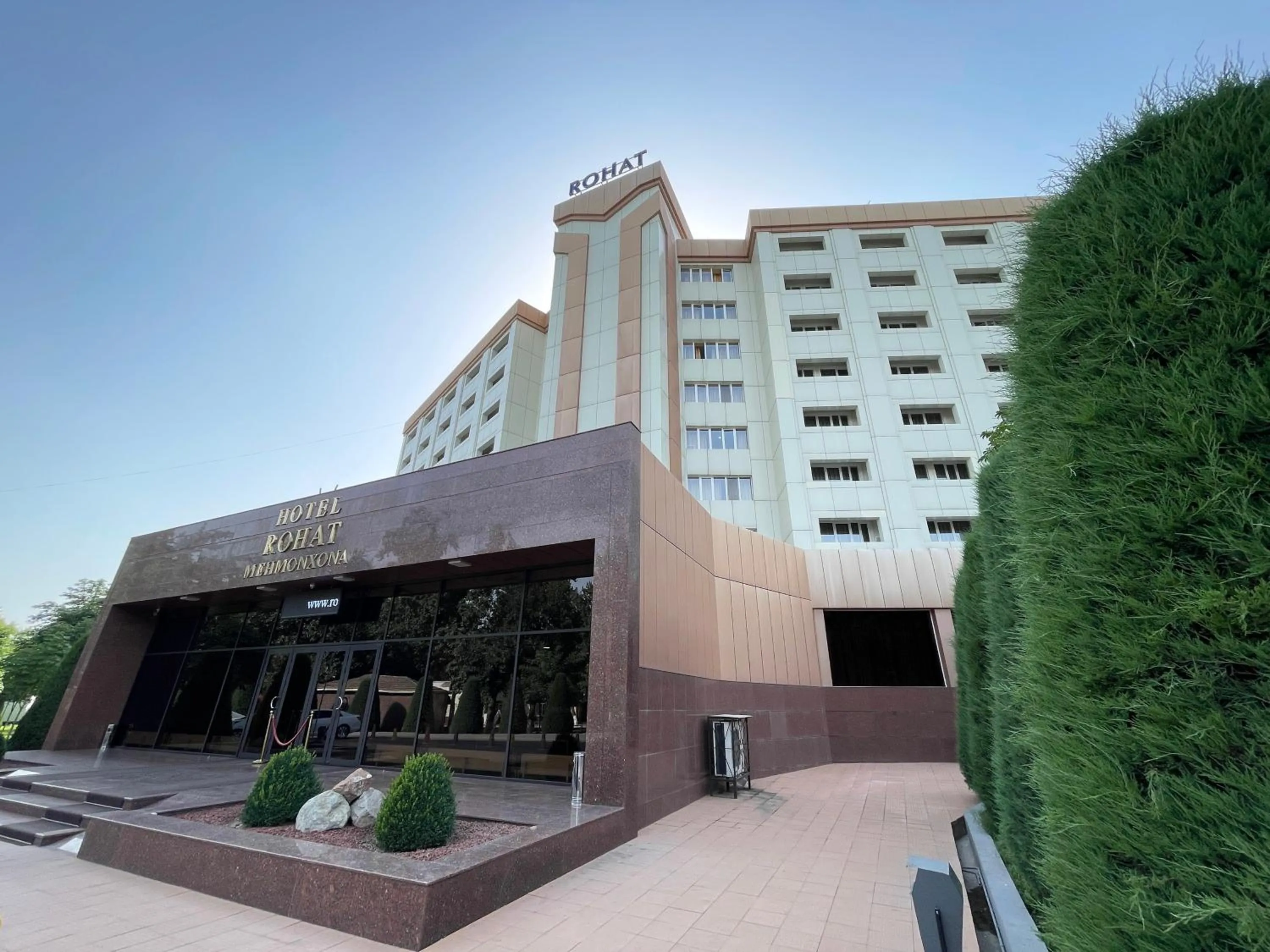 Property building in Rohat Hotel Chilonzor