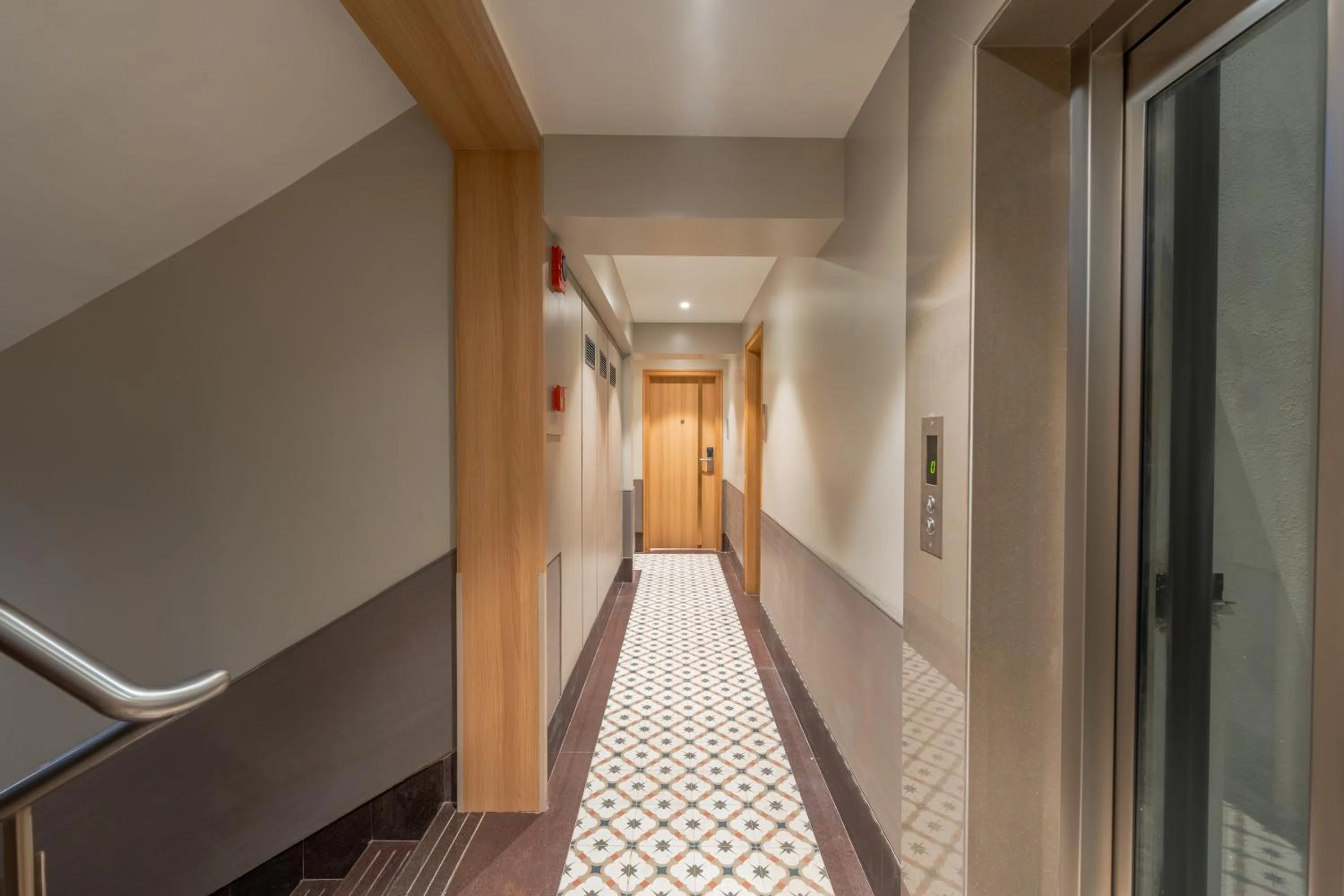 elevator in Ajanta Continental-Mumbai Airport