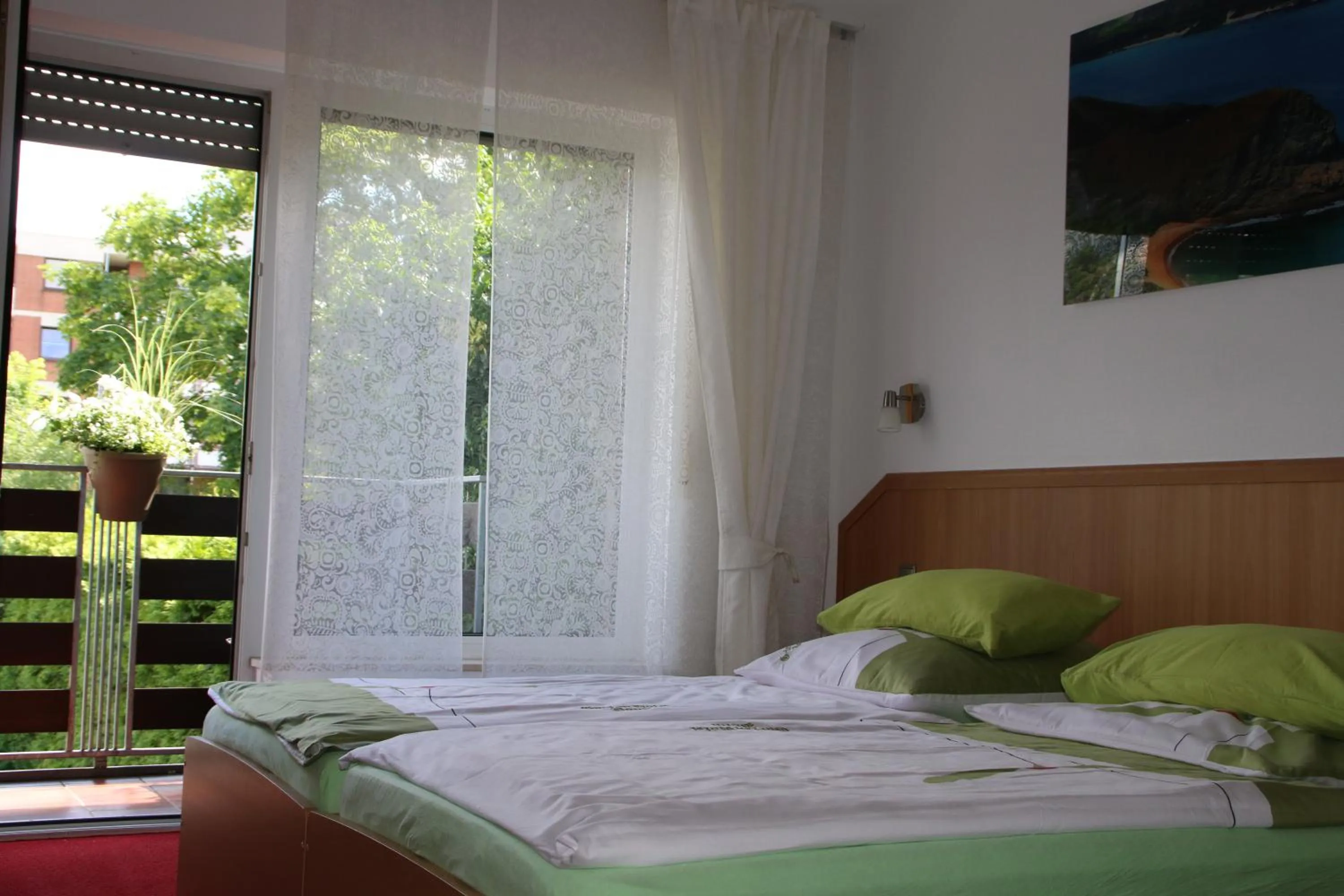 Photo of the whole room, Bed in Hotel Garten