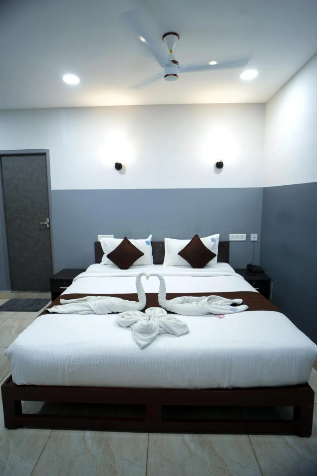 Bed in HOTEL RAAJ GRAND