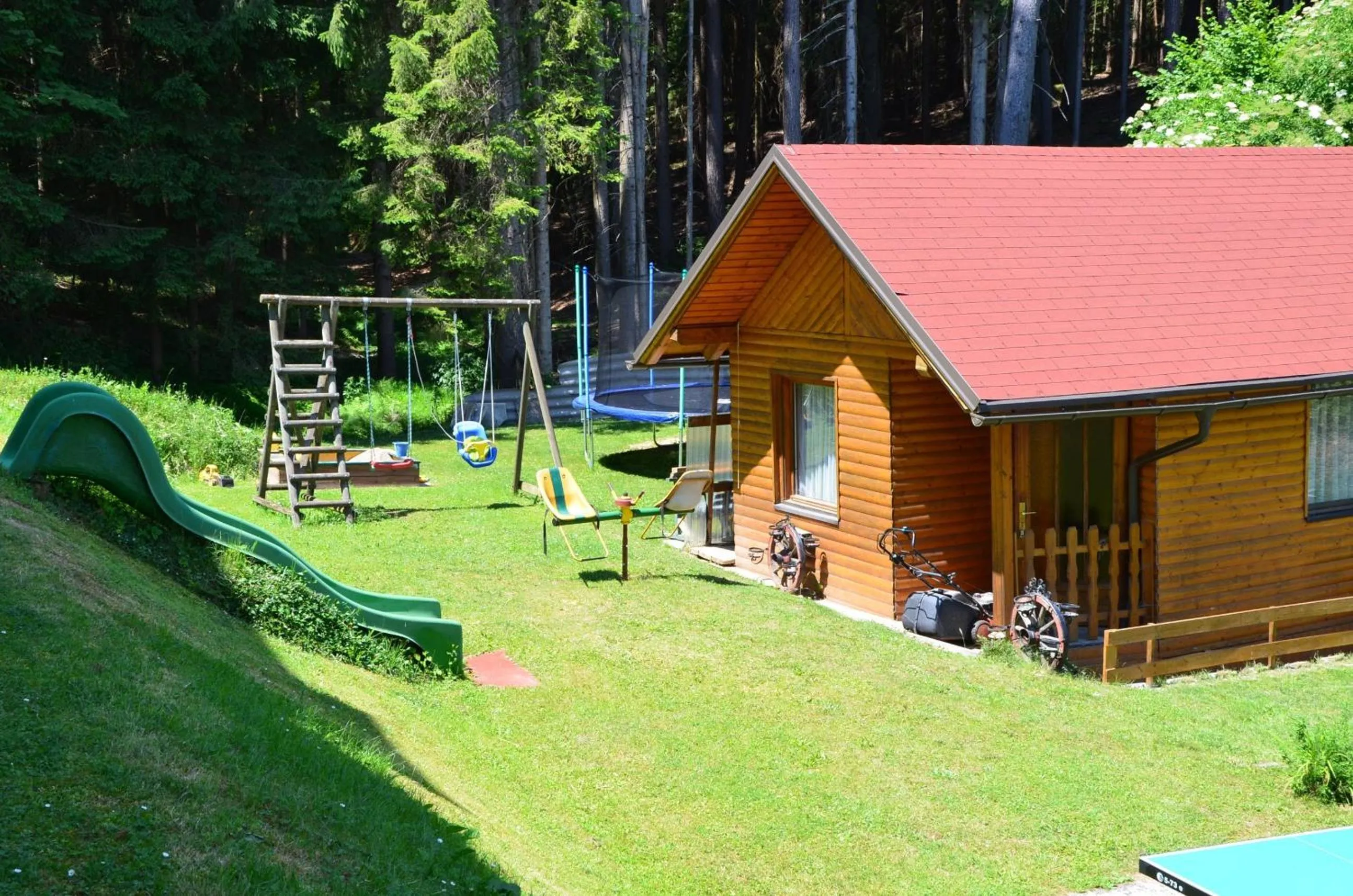 Children play ground in Gästehaus Götz