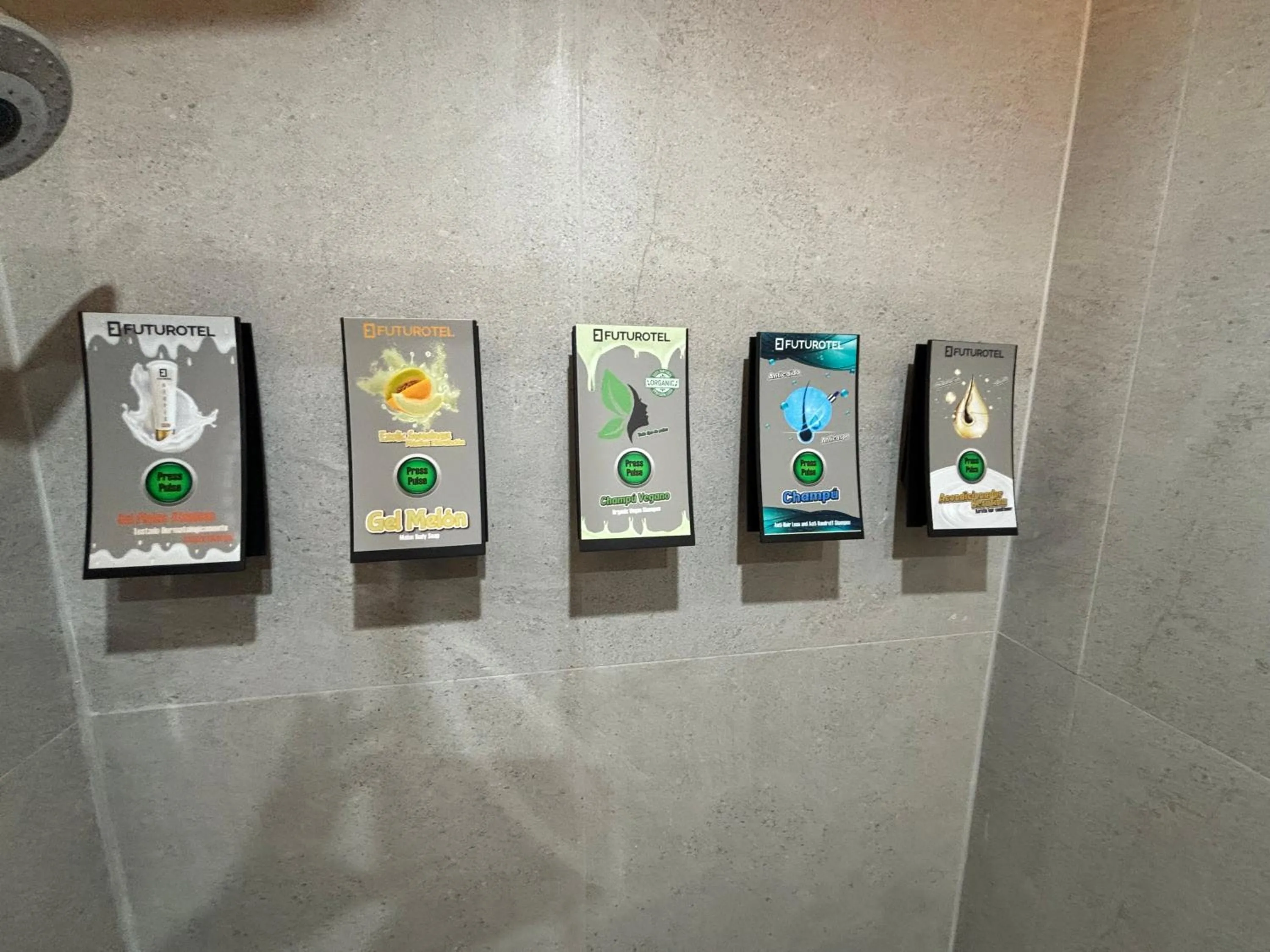 Bathroom in Futurotel Ds