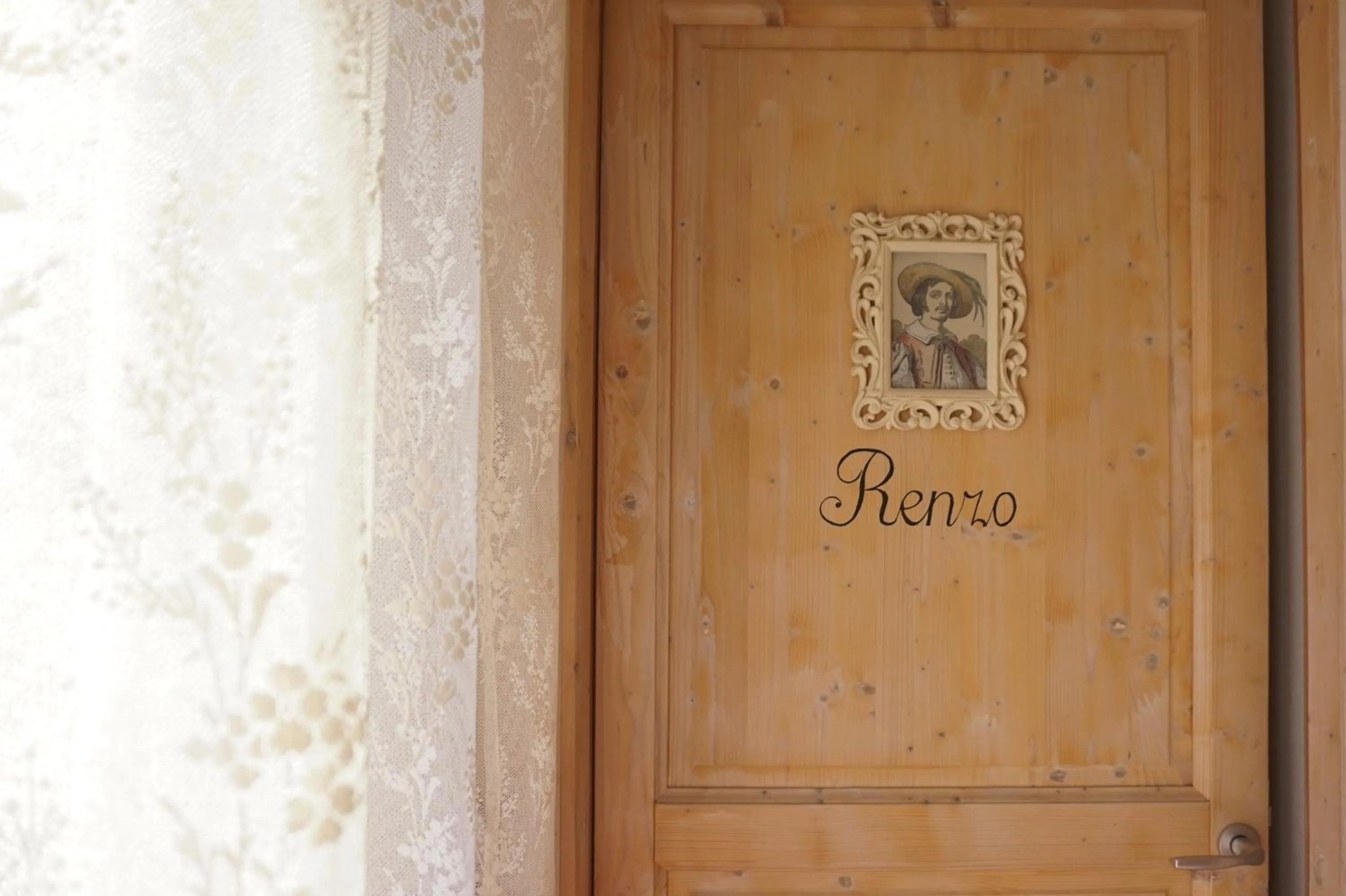 Bedroom in Rocca dell'Innominato