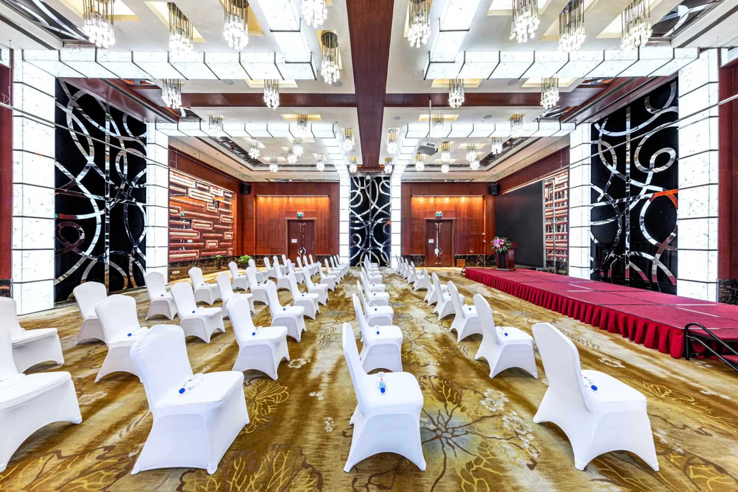 Banquet/Function facilities in Beijing Kuntai Royal Hotel