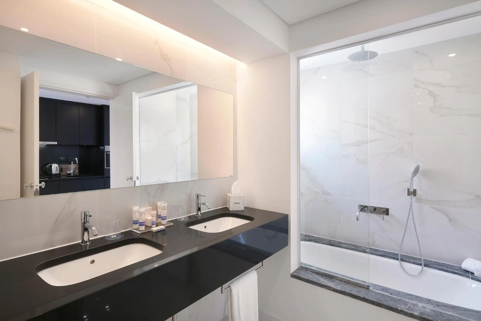 Bathroom in Royal Obidos Scenic Resort