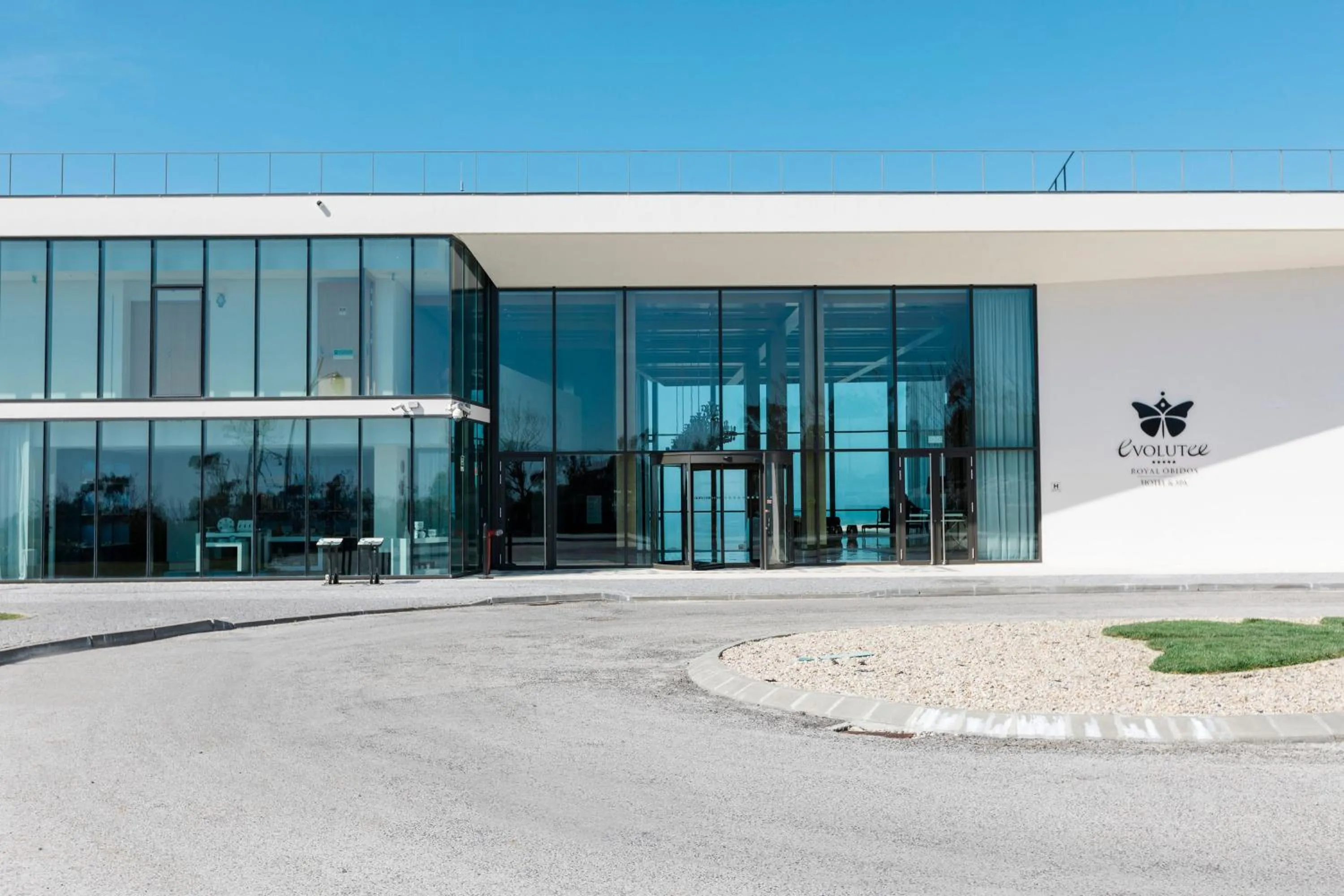 Facade/entrance in Royal Obidos Scenic Resort