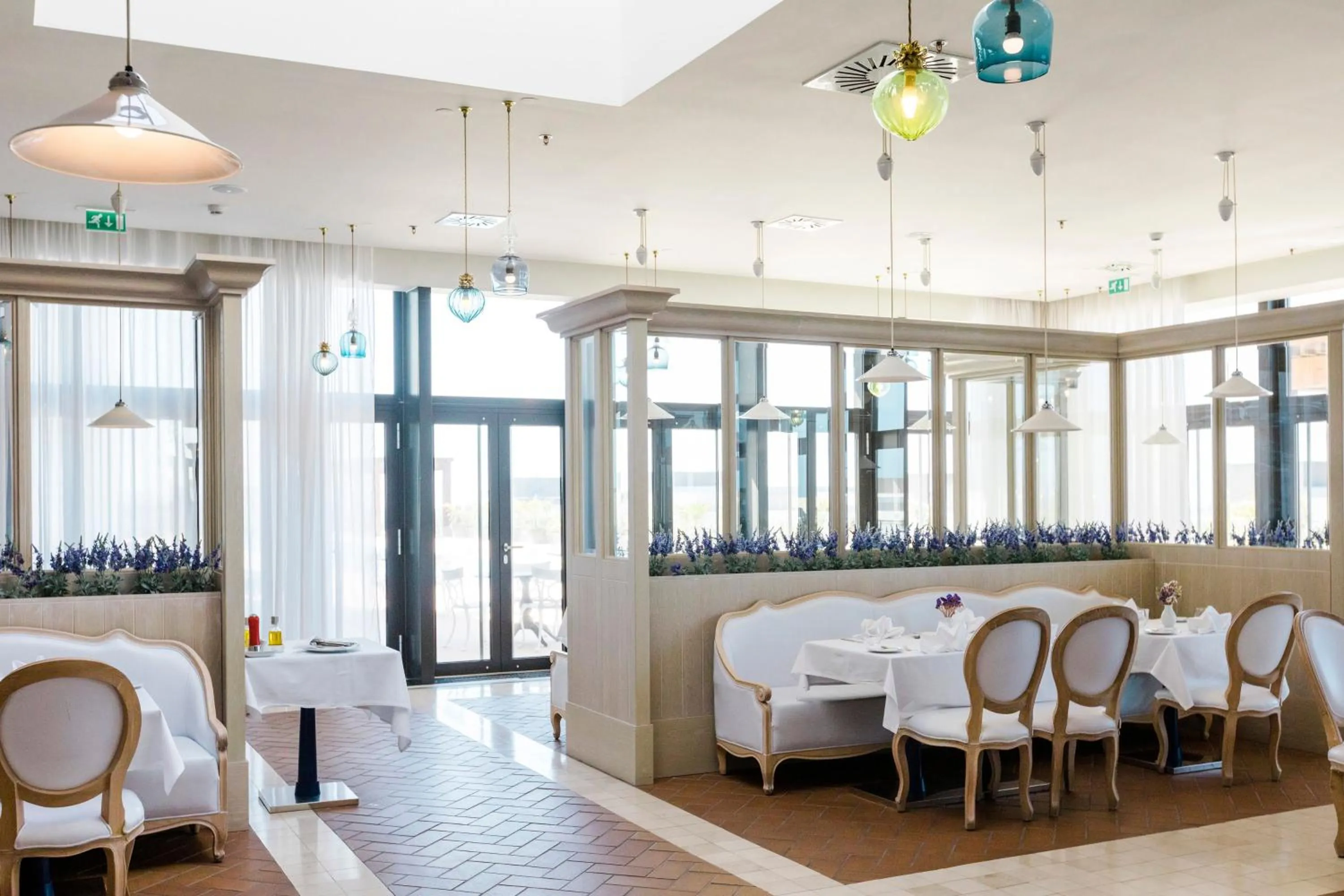 Restaurant/places to eat in Royal Obidos Scenic Resort