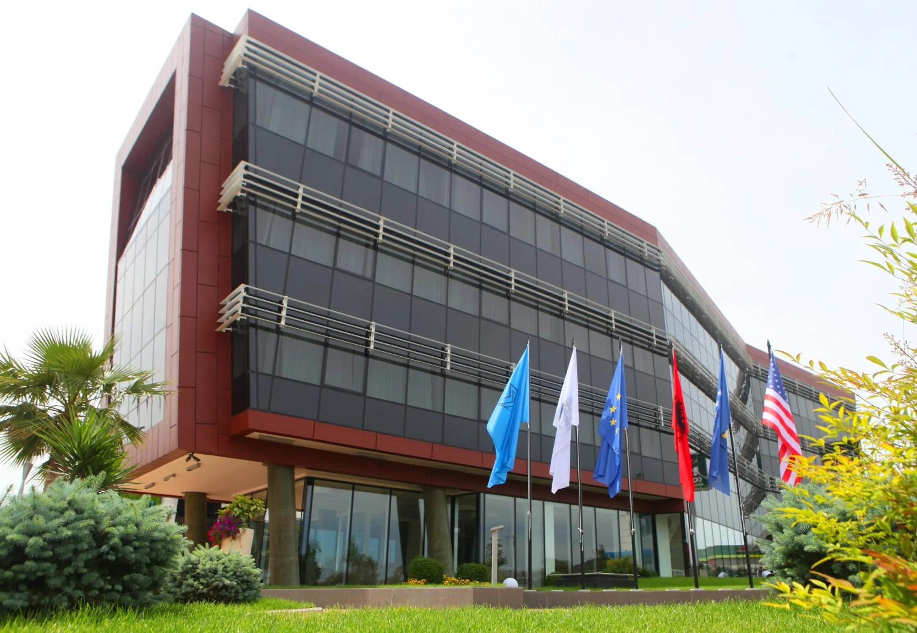 Property building in Best Western Premier Ark Hotel