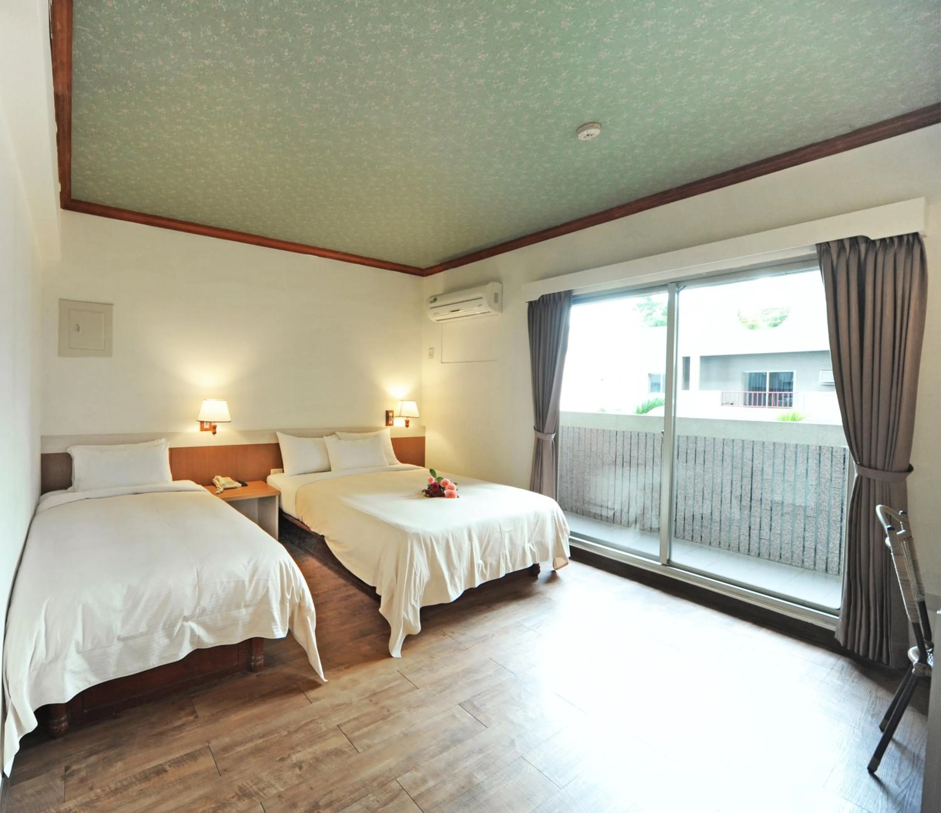 bunk bed, Bed in Kenting Holiday Hotel- Pet-friendly