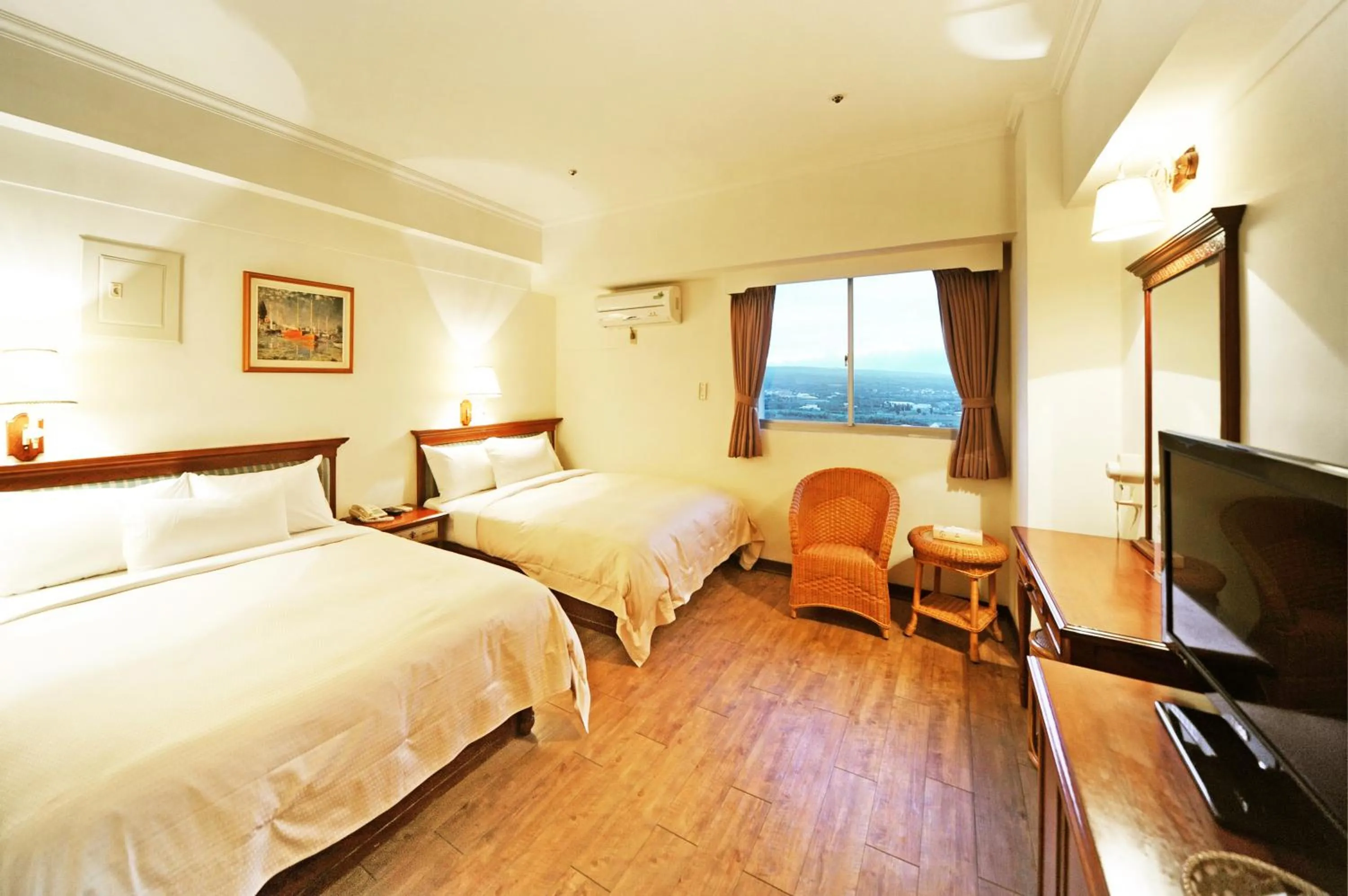 Bedroom, Bed in Kenting Holiday Hotel- Pet-friendly