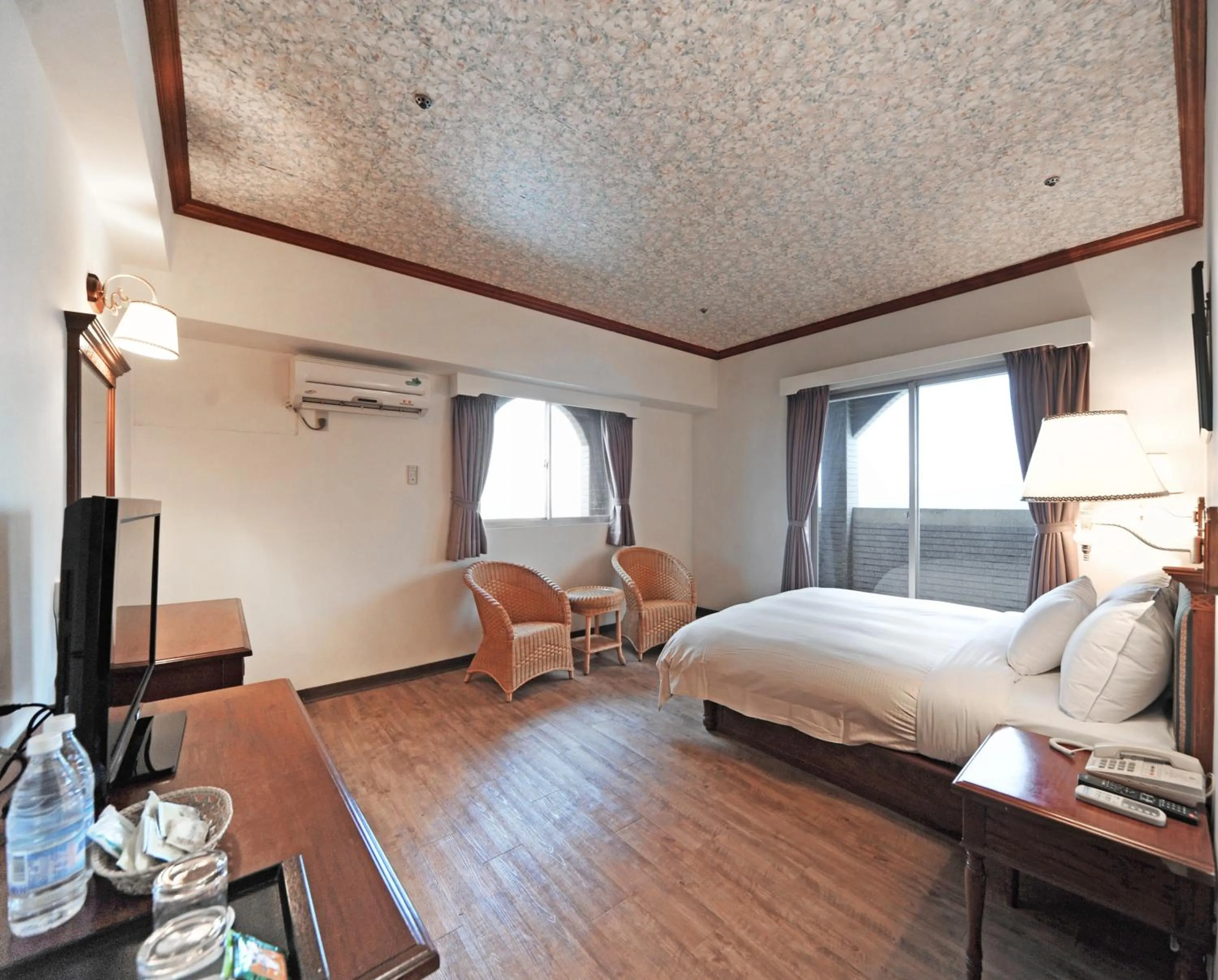 bunk bed, Bed in Kenting Holiday Hotel- Pet-friendly