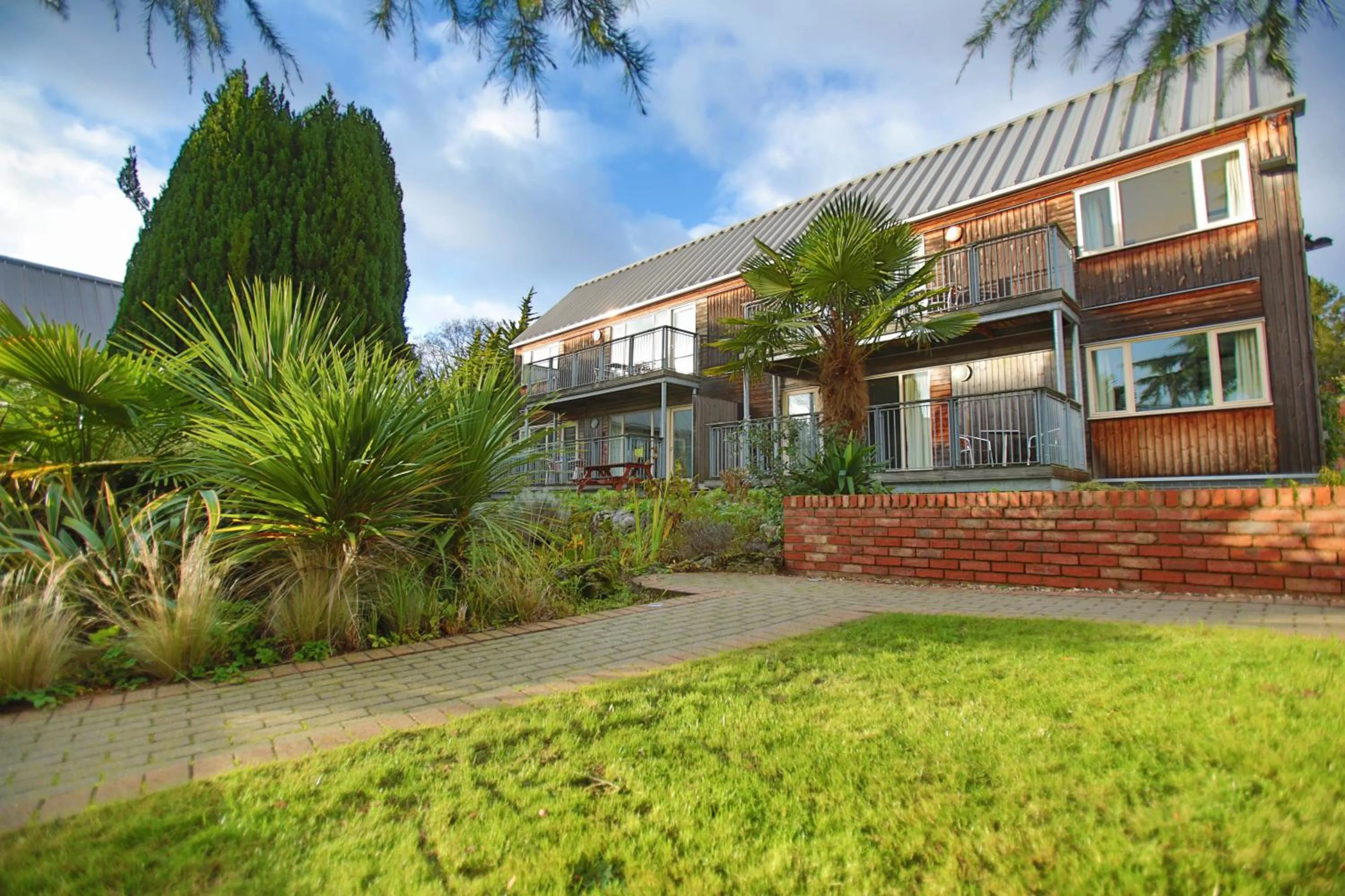 Balcony/Terrace in Oaklands Hotel