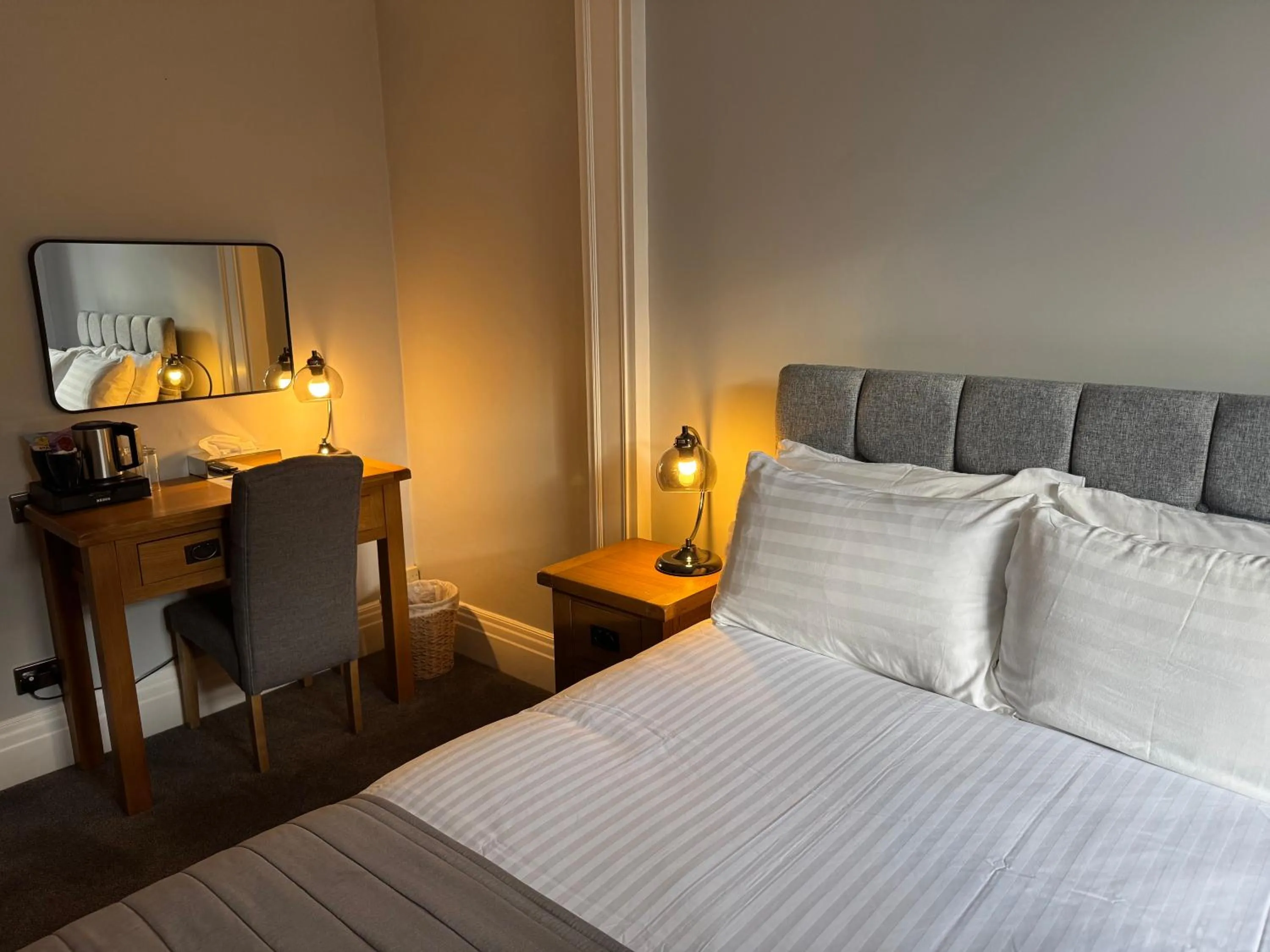 Bed in Oaklands Hotel