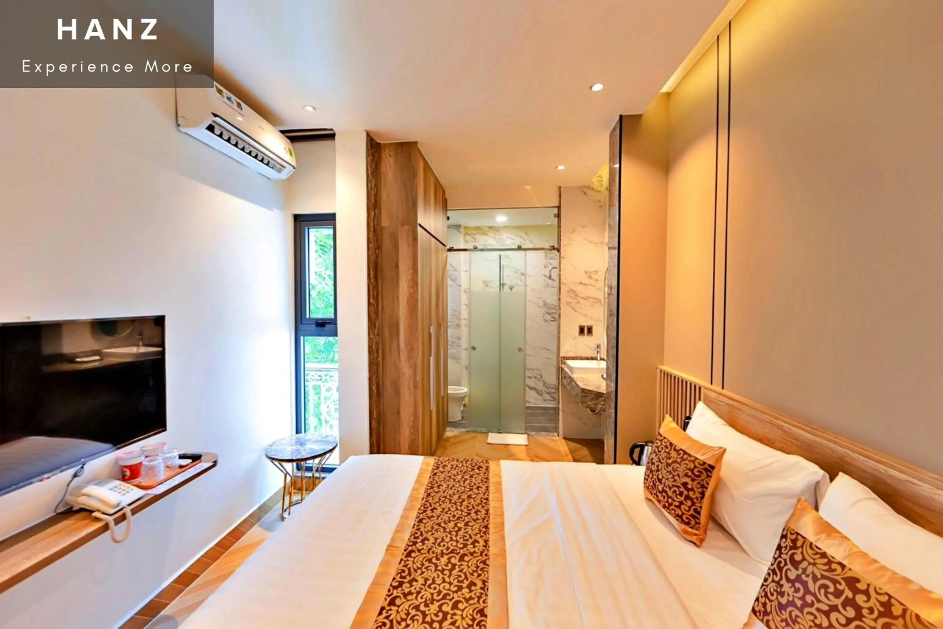 Shower, Bed in S79 My My Hotel 2