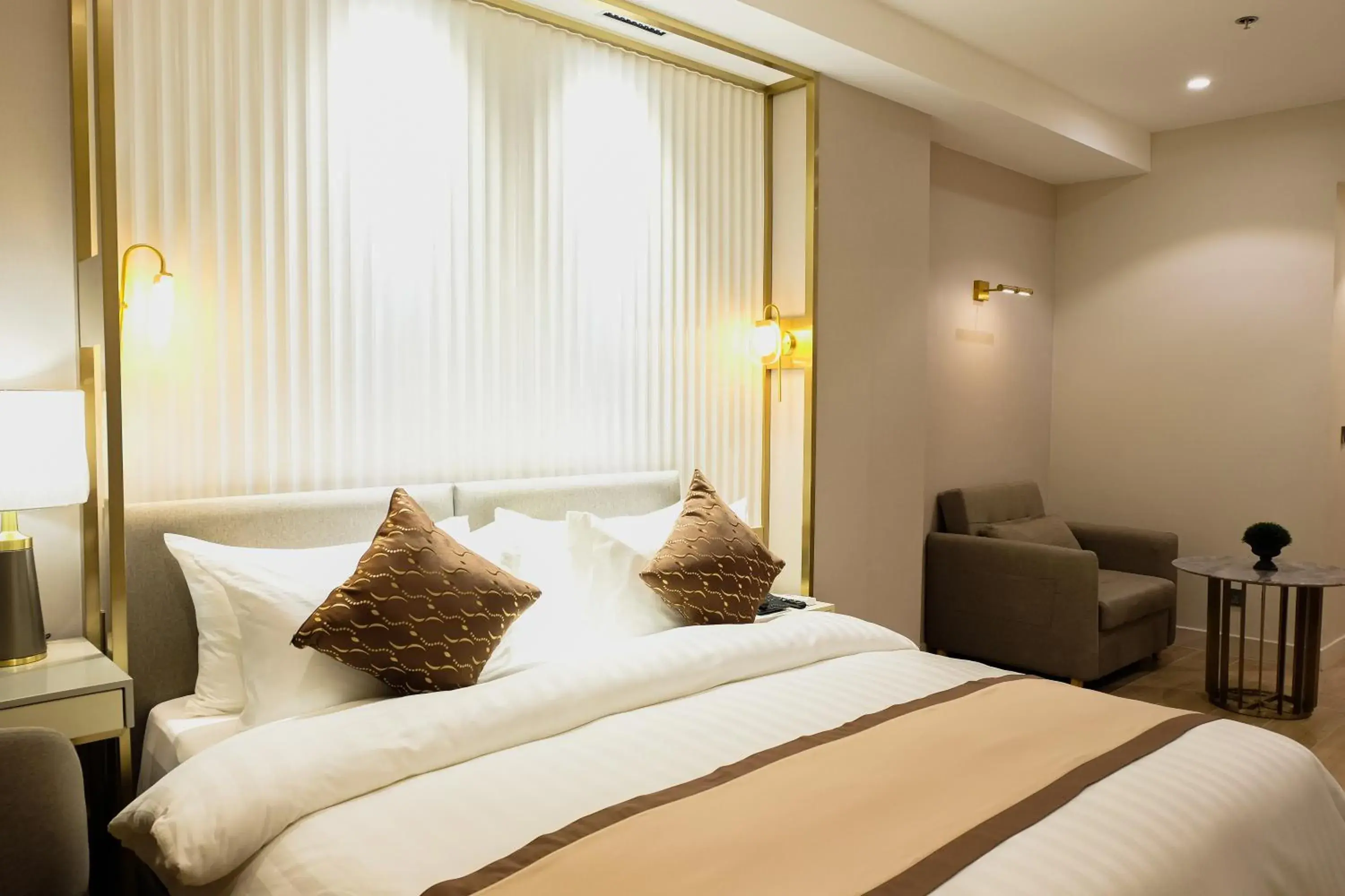 Deluxe King Room in Uma Hotel and Residences Deluxe King Room in Uma Hotel and Residences