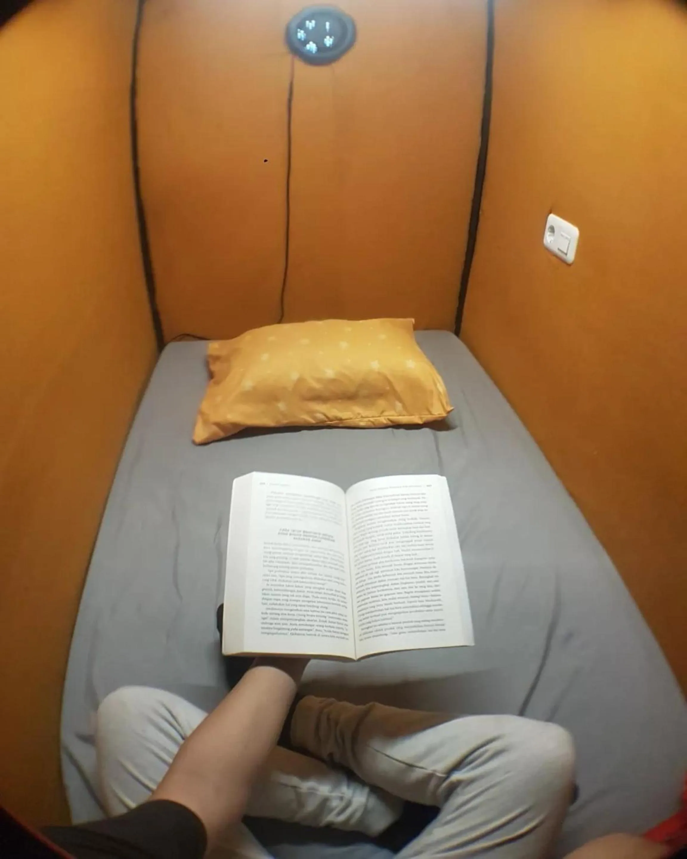 Bed in Rubikz Hostel & Cafe
