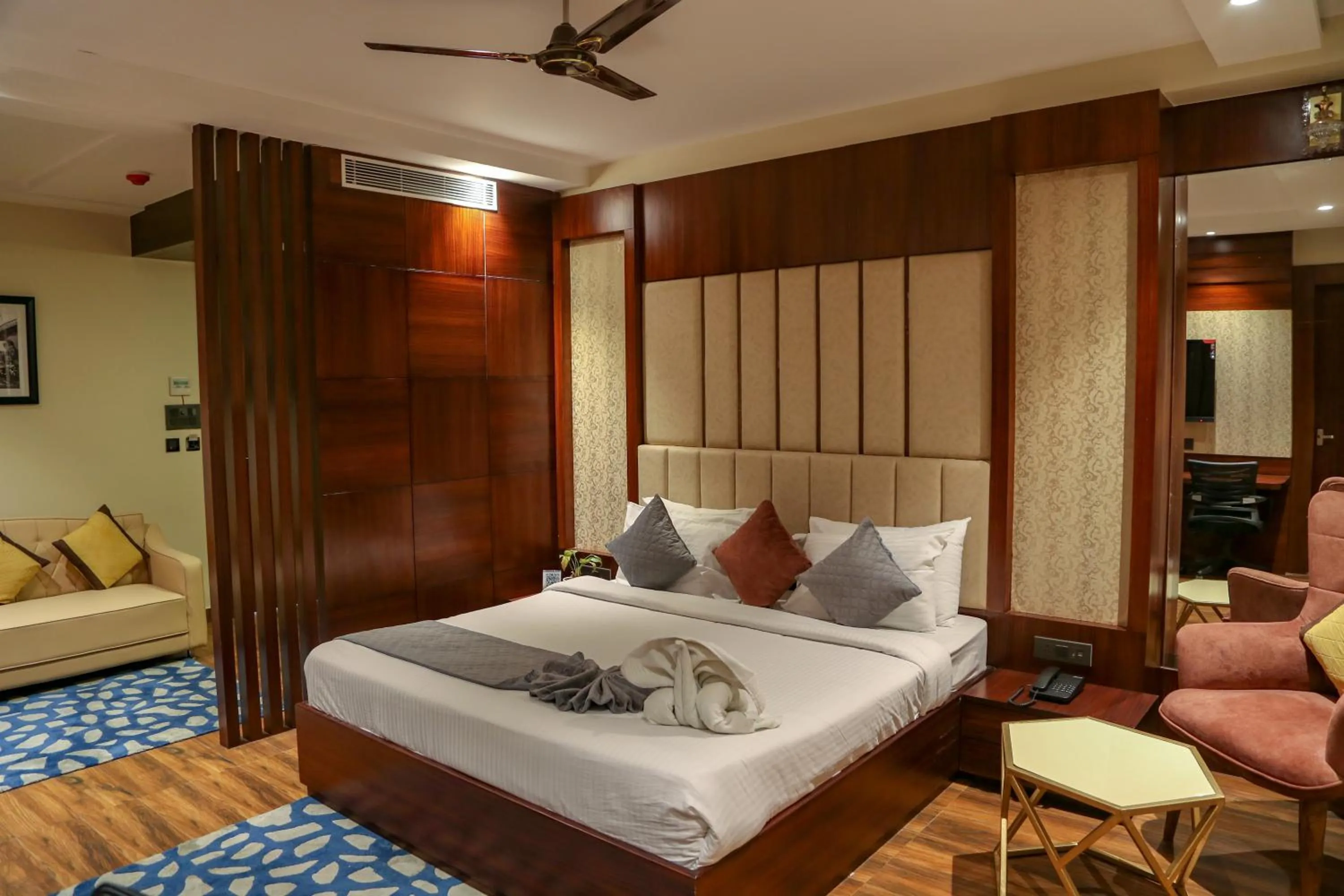 Bed in Four Leaf Hotel - AKOSHA