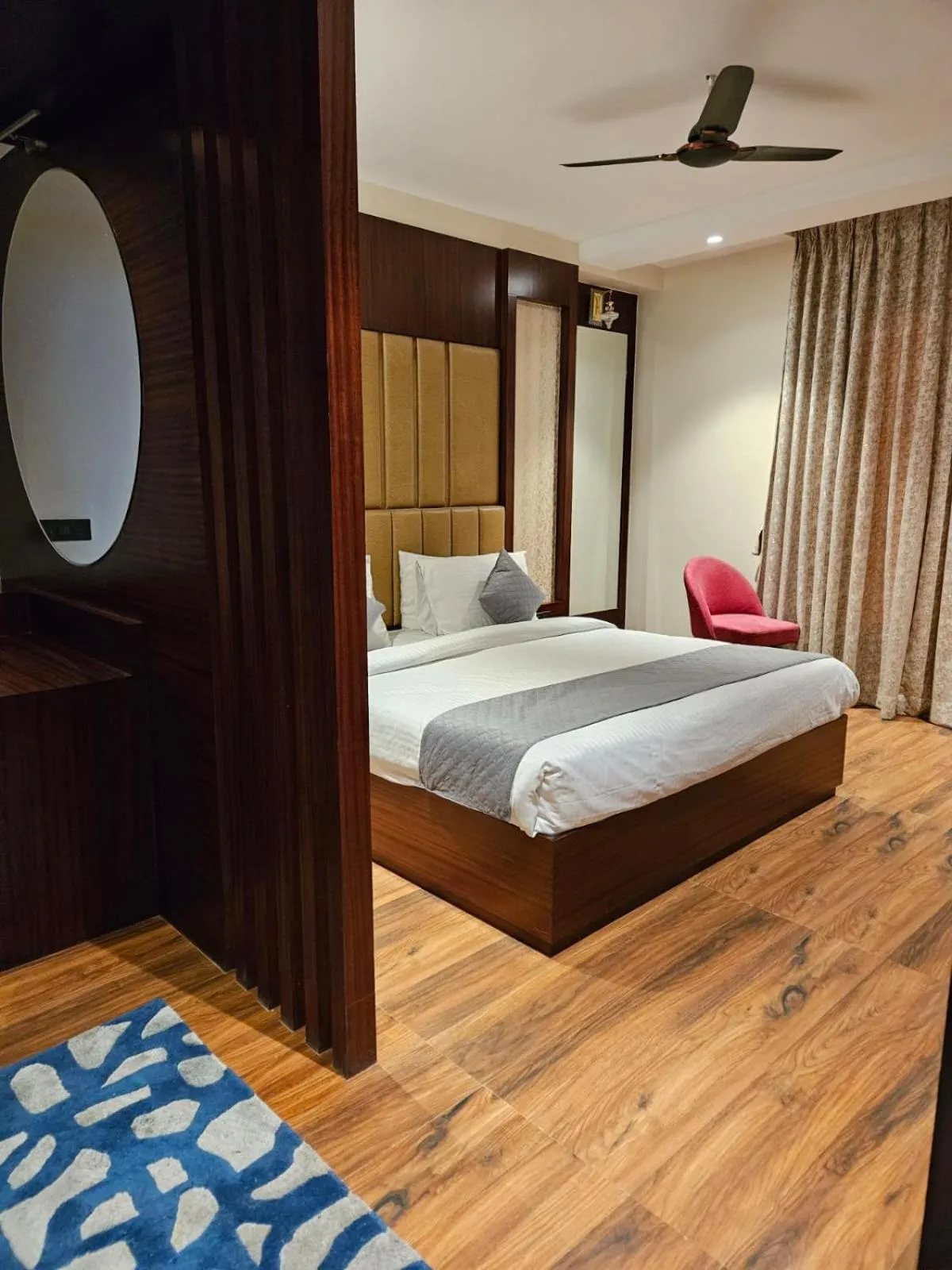 Bed in Four Leaf Hotel - AKOSHA