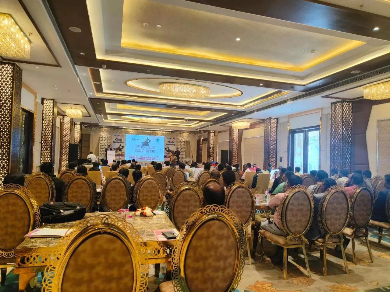 Meeting/conference room in Four Leaf Hotel - AKOSHA