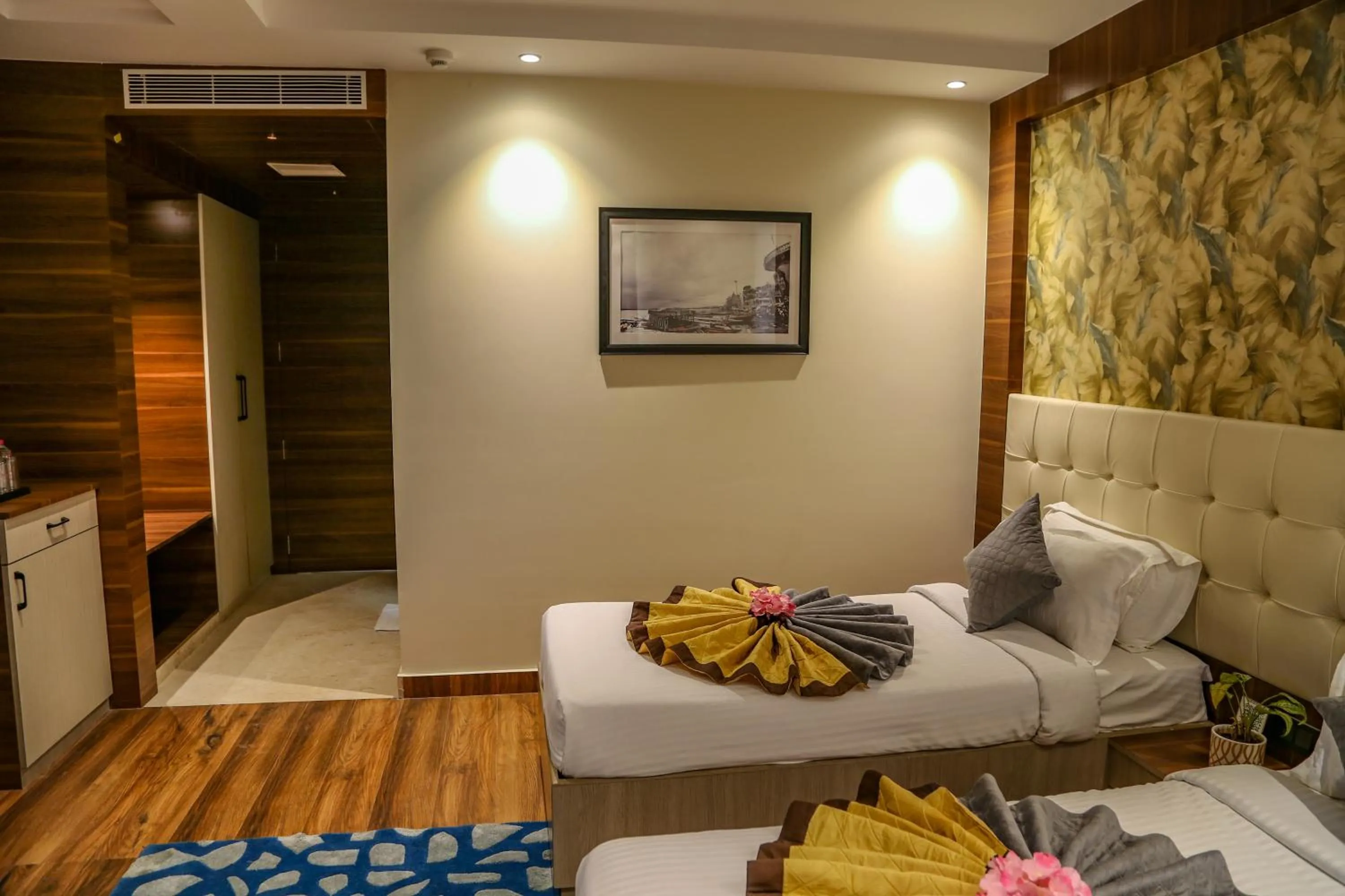 Bed in Four Leaf Hotel - AKOSHA