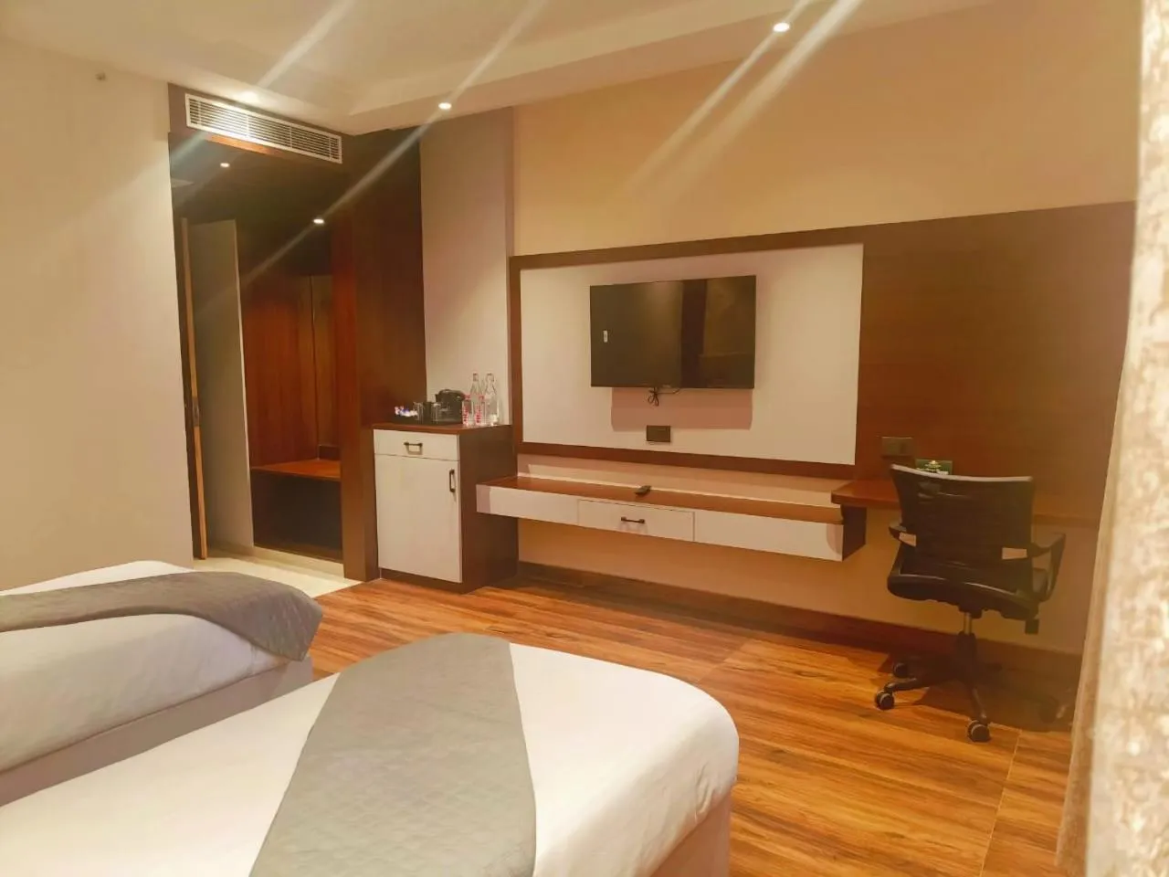 Living room in Four Leaf Hotel - AKOSHA