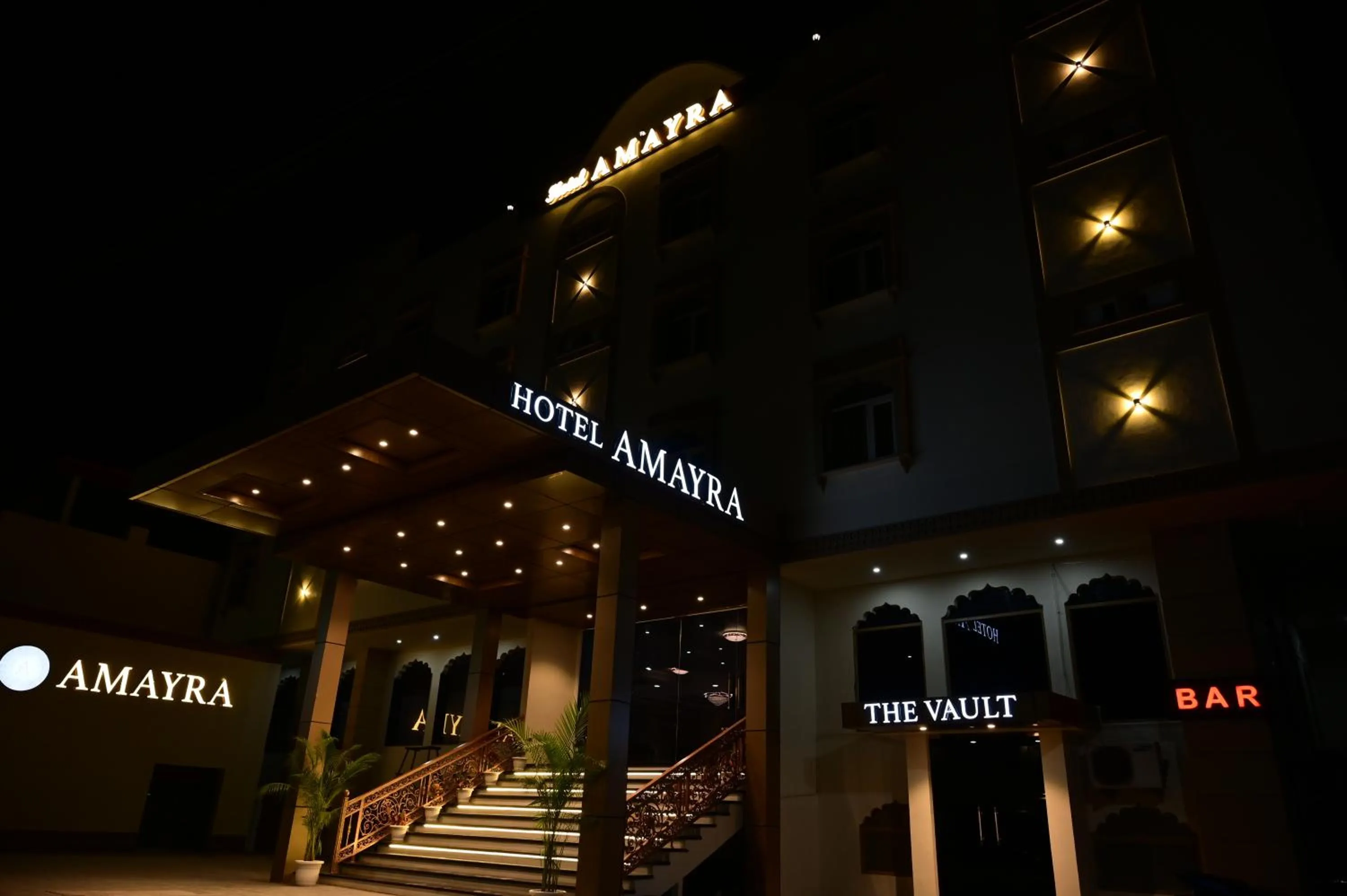 Property building in Hotel Amayra