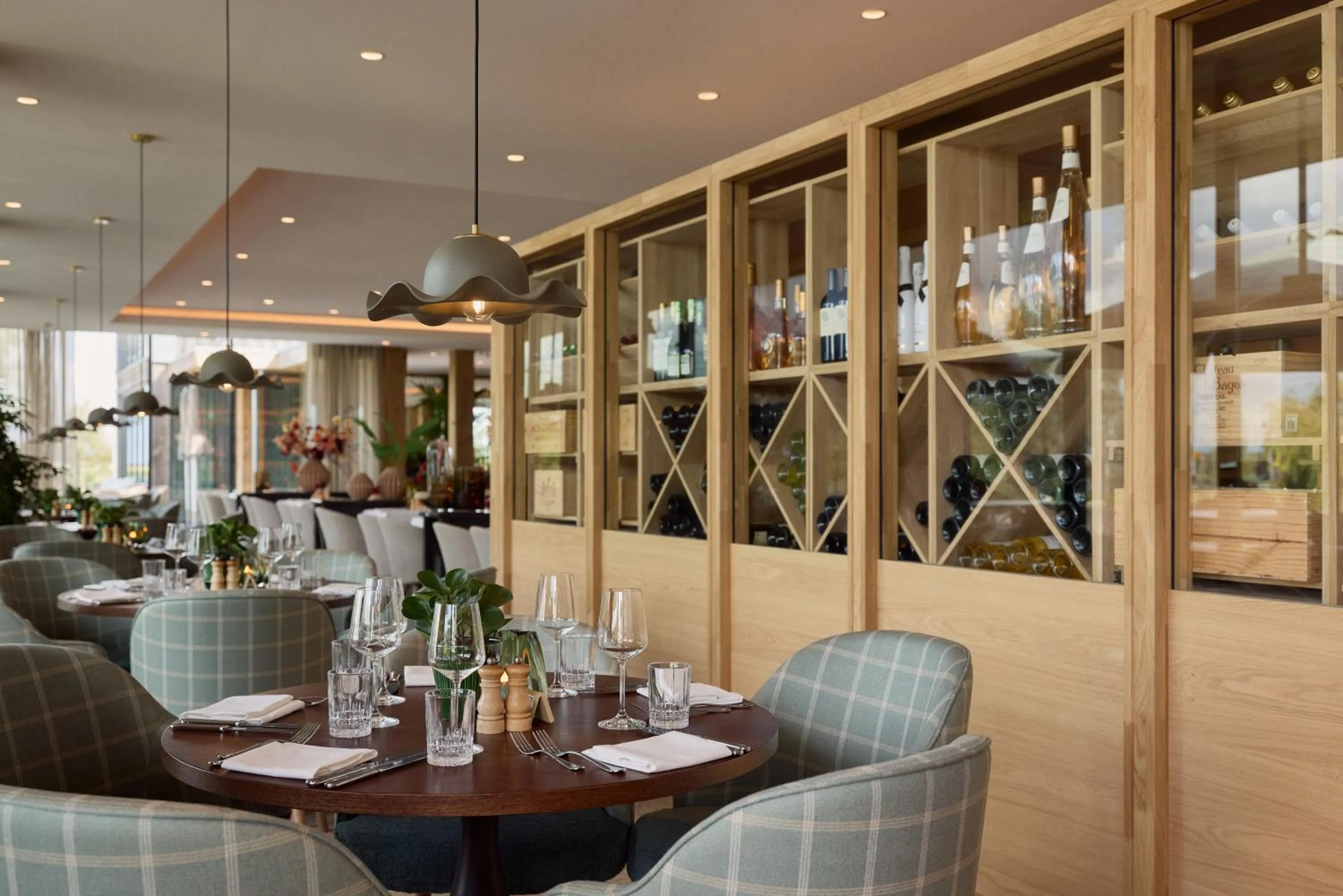 Restaurant/places to eat in Van der Valk Hotel Volendam - Recently renovated