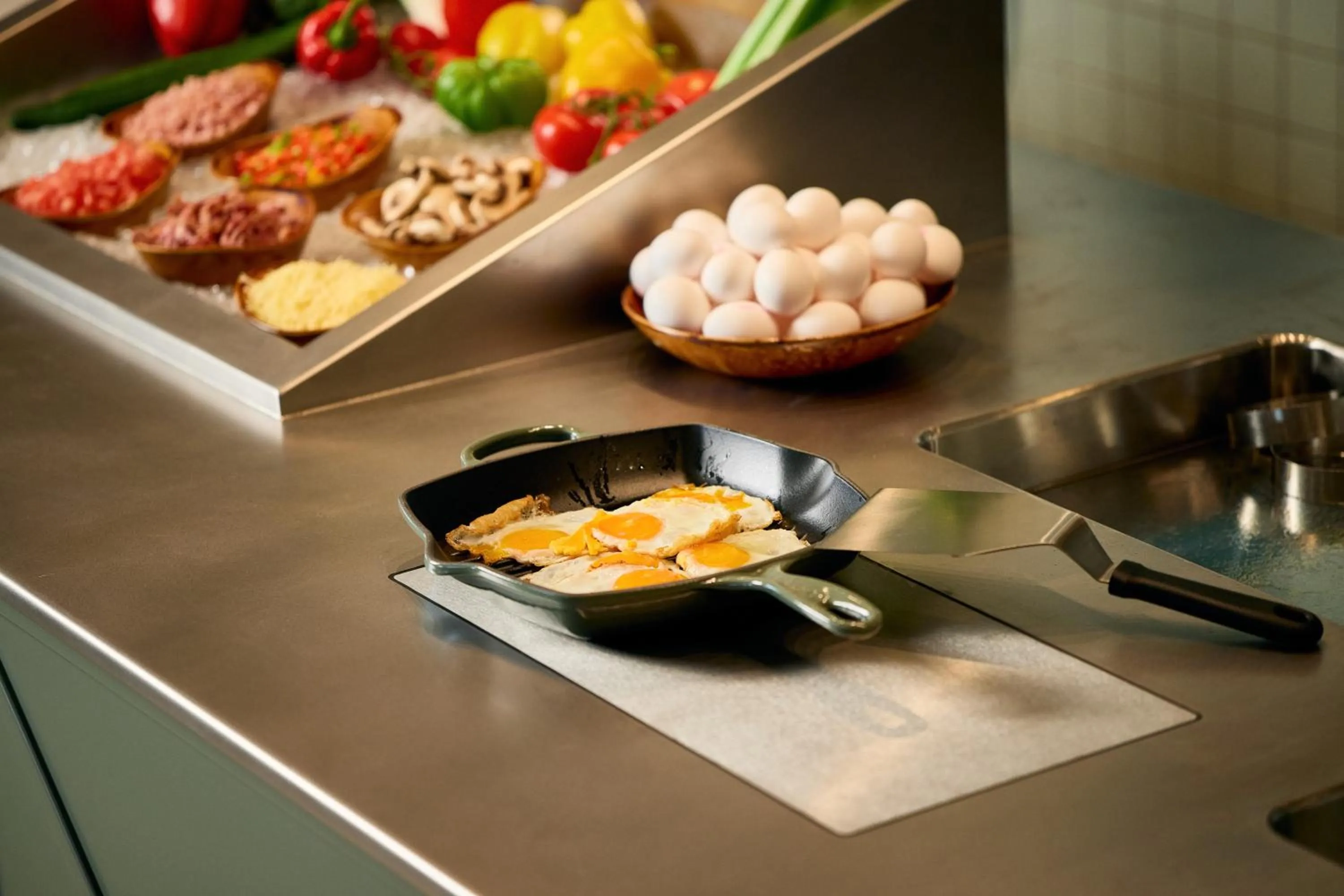 Restaurant/places to eat in Van der Valk Hotel Volendam - Recently renovated