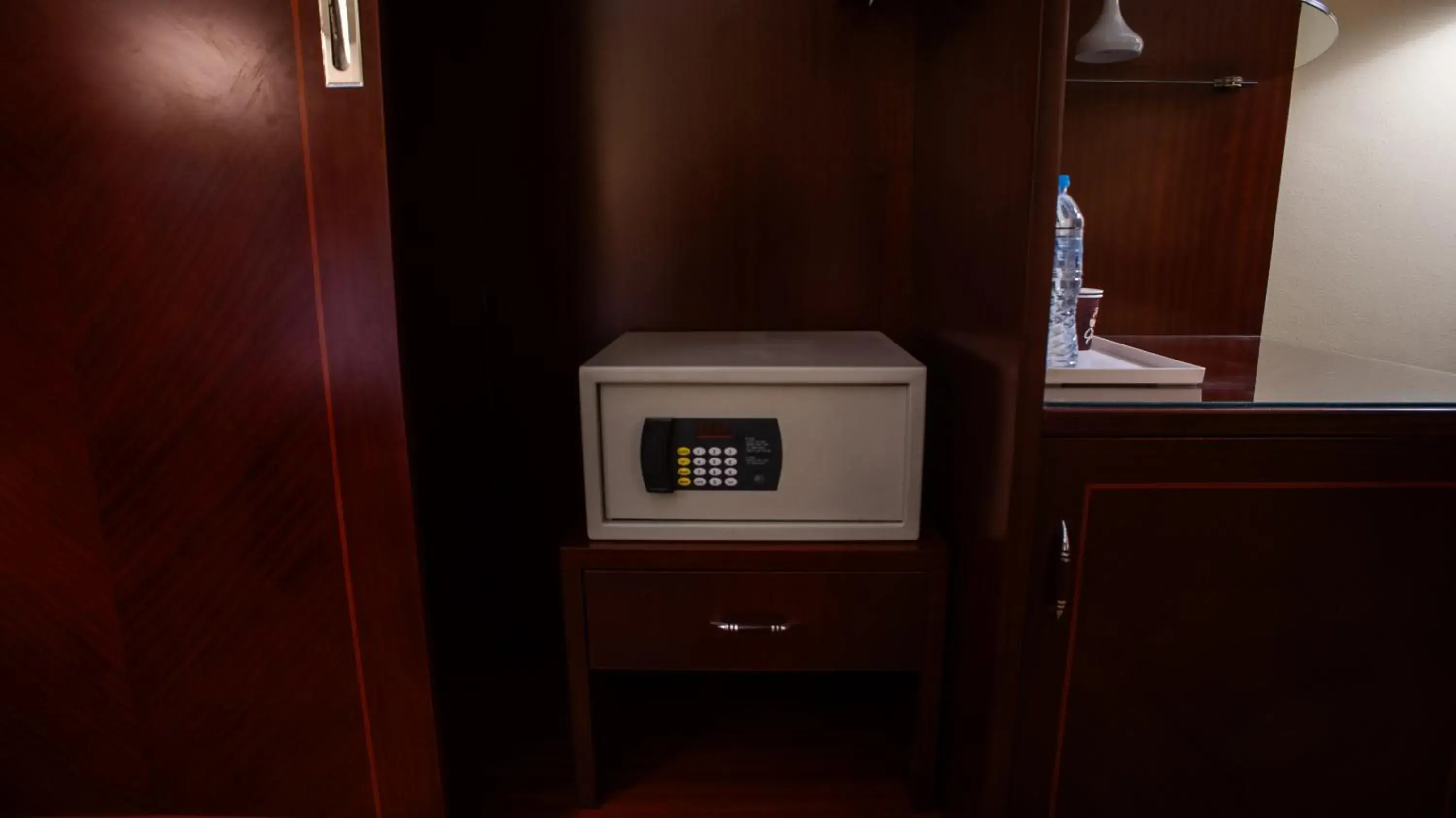 Deluxe Double or Twin Room in The Villa 604 Powered by look Deluxe Double or Twin Room in The Villa 604 Powered by look