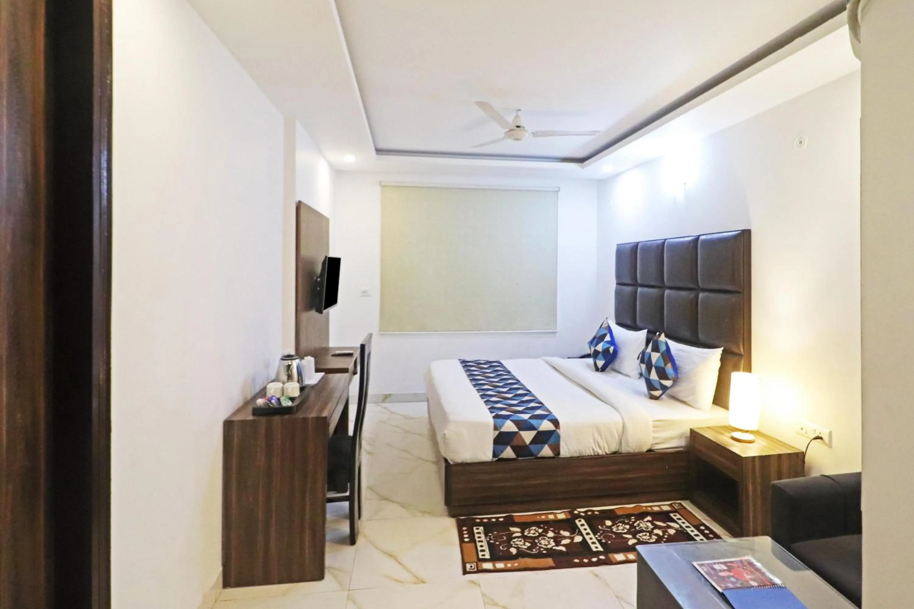 Bed in Hotel Mayda Prime Near Delhi Airport