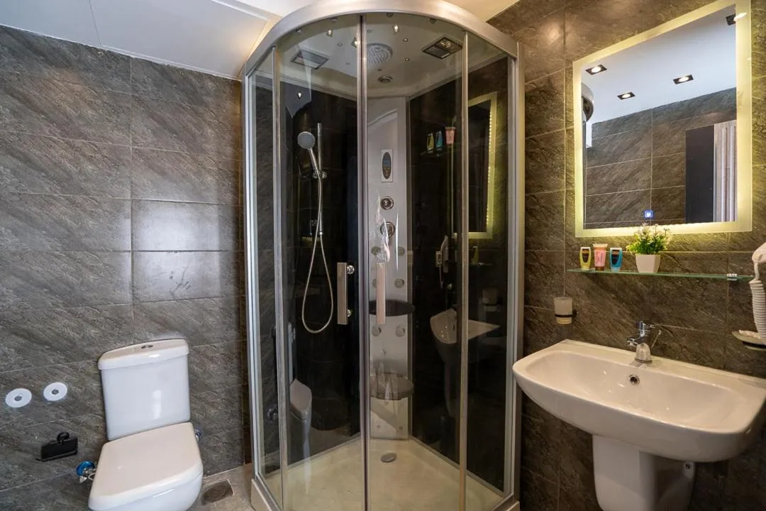 Bathroom in Sun and Sand Guest House