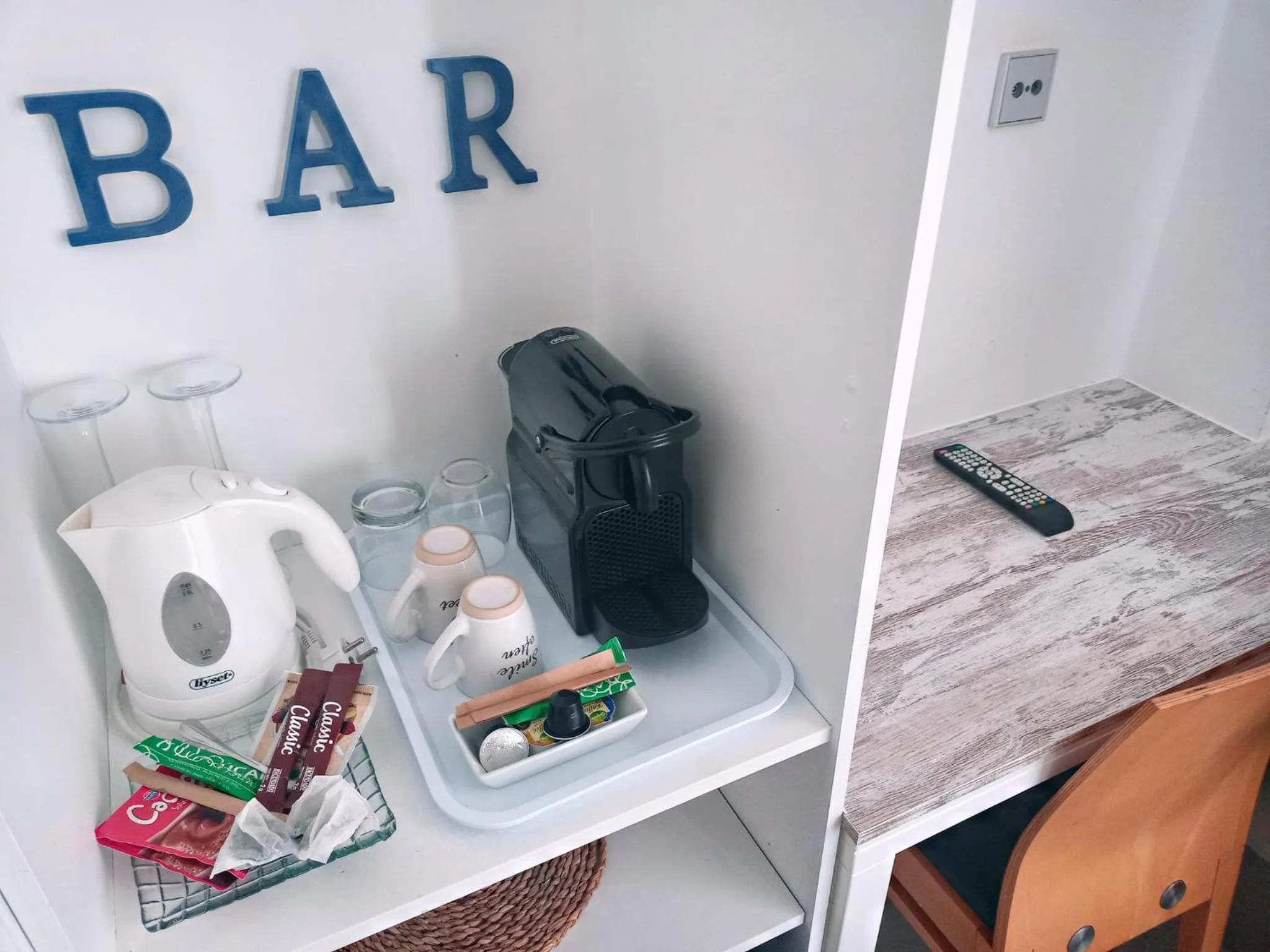 Bedroom in Hotel Alboran