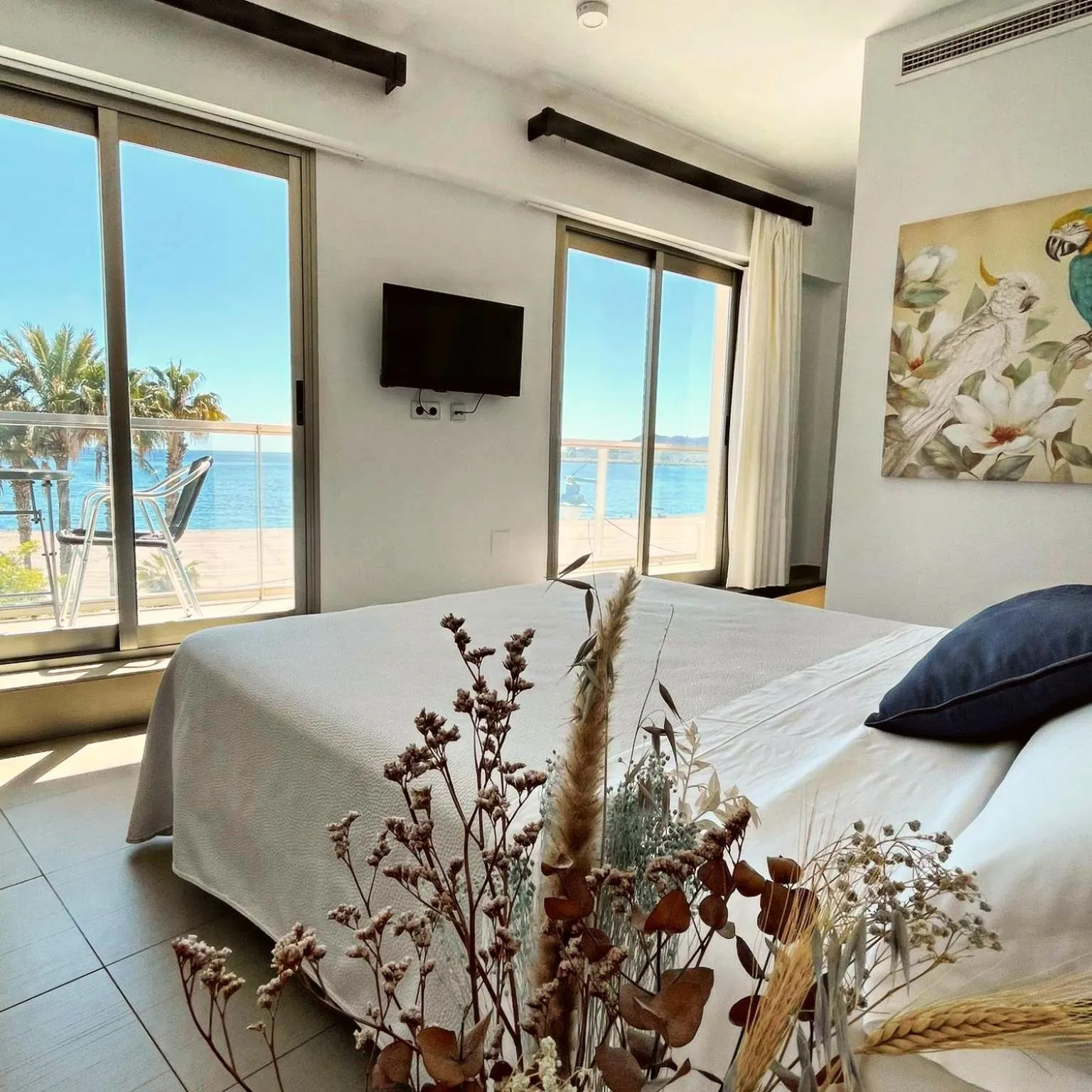 Bed in Hotel Alboran